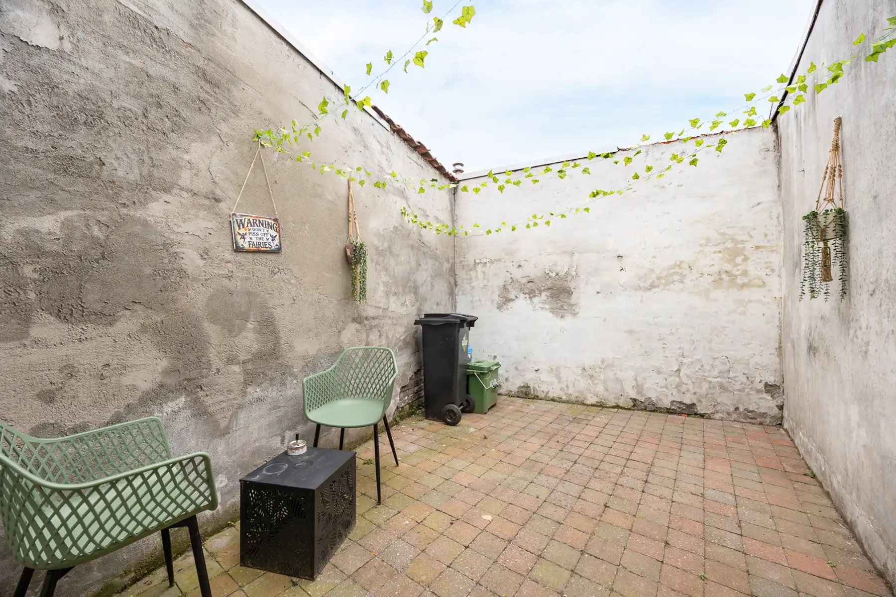 Instapklaar appartement met stadskoer in Aalst  foto 9