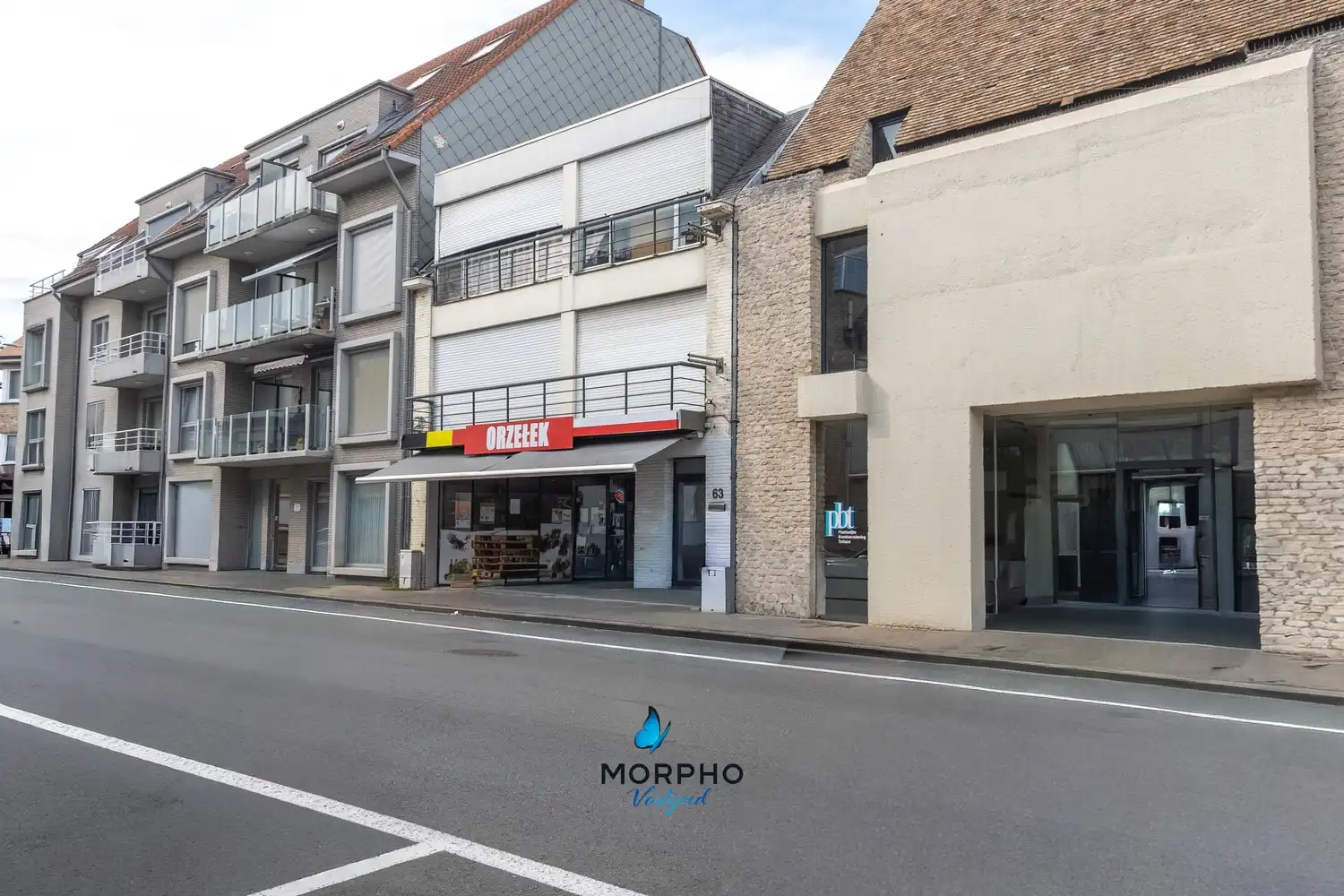 Te koop in Torhout : 364 m² vol mogelijkheden: handel, wonen of investeren foto 8