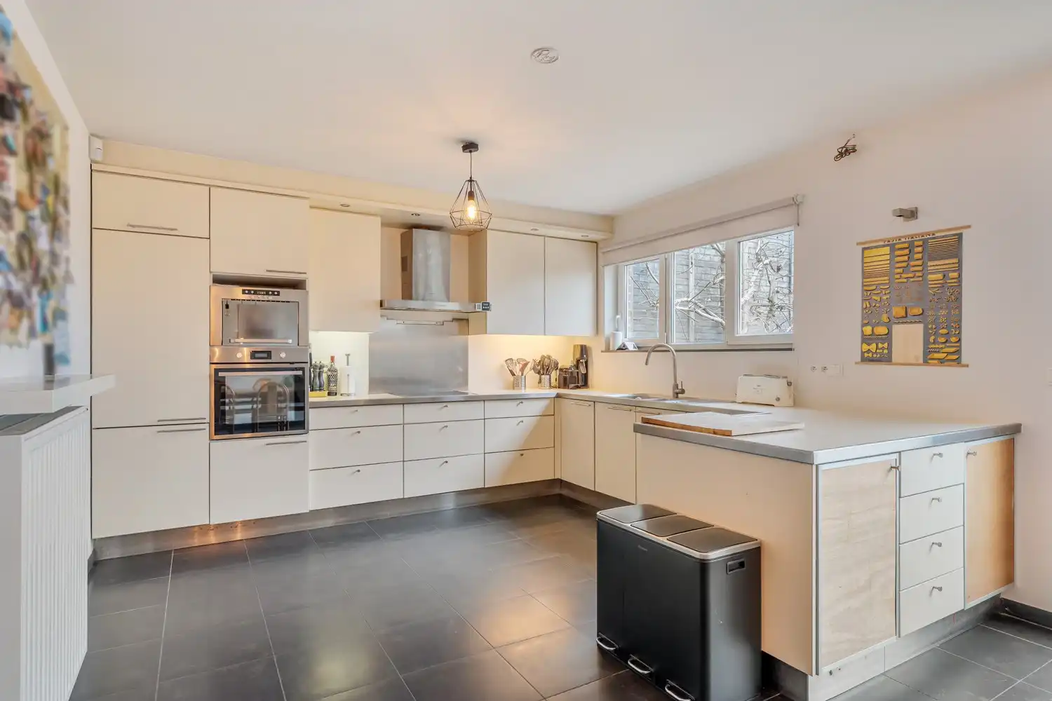 Energiezuinige woning met 4 slaapkamers, een garage en een tuin met een achteruitgang grenzend aan natuurgebied te Bertem! foto 7