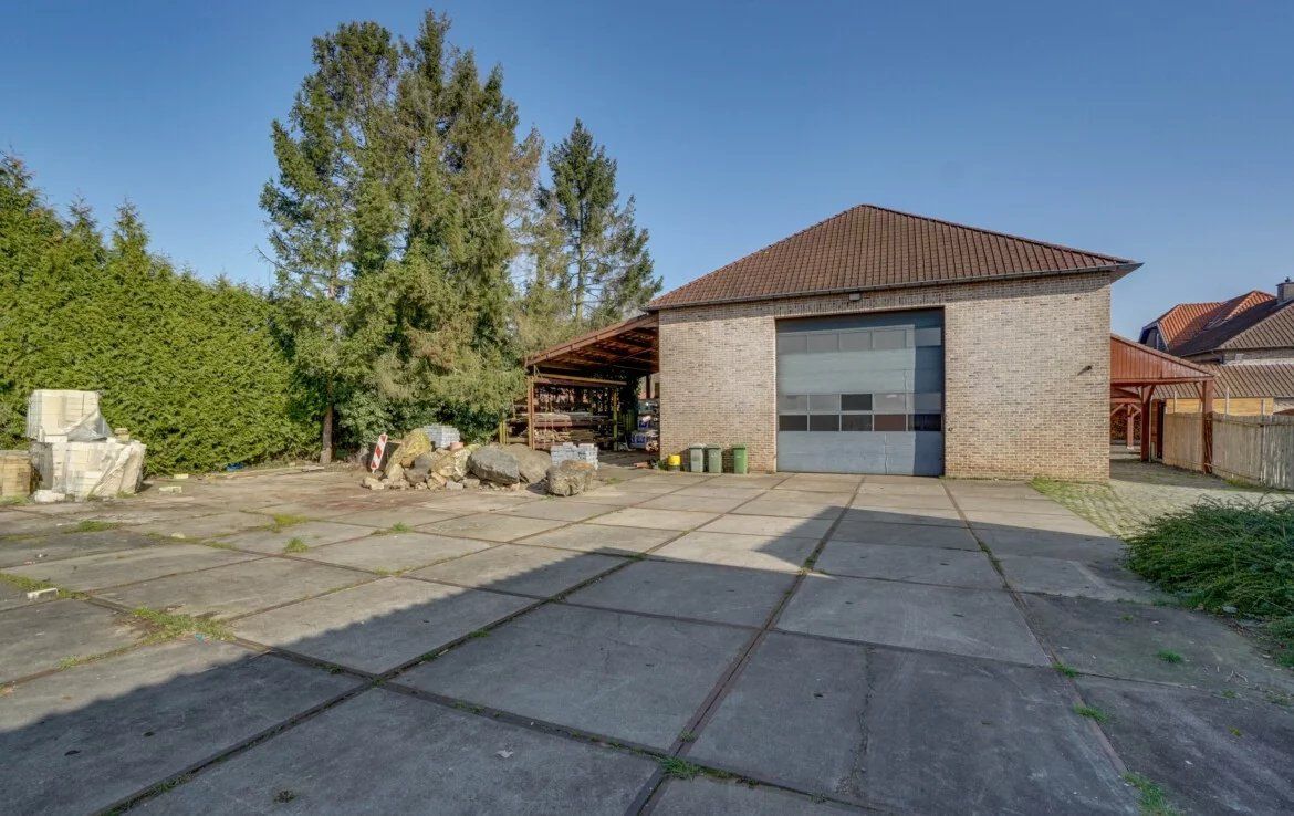 Stijlvolle villa met 4 slaapkamers op een prachtig perceel foto 32