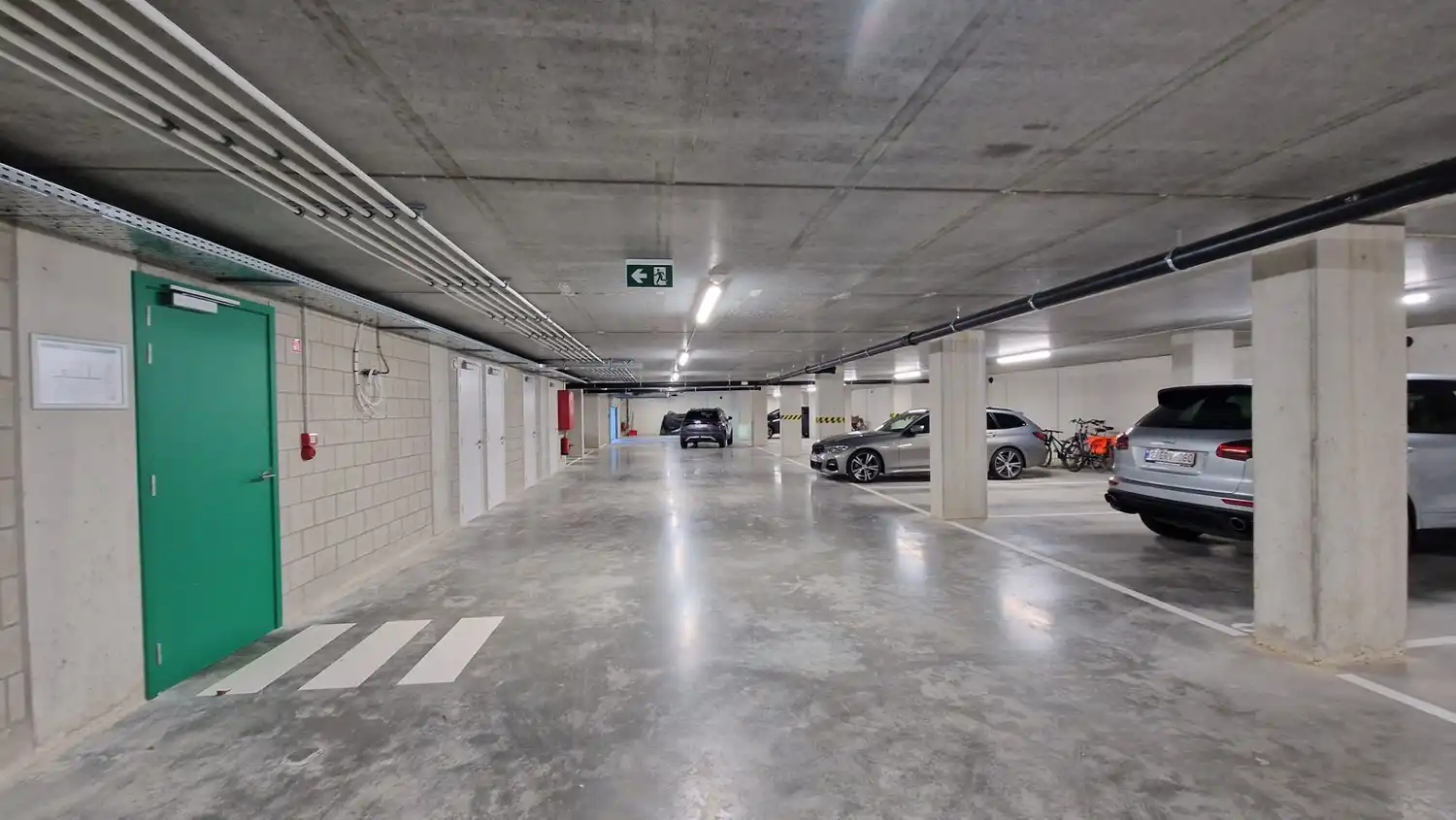 Luxe penthouse op toplocatie in Bree foto 31