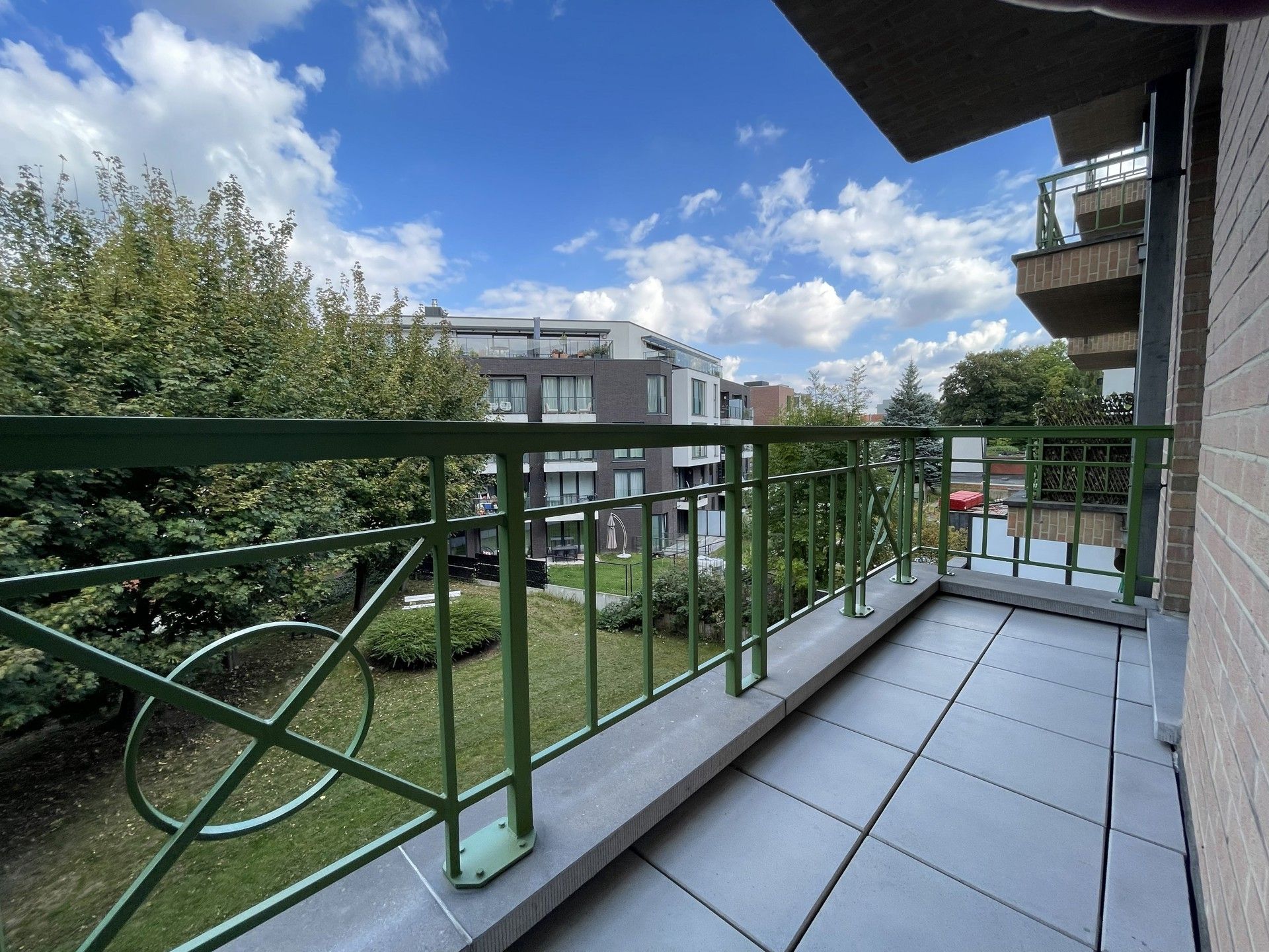 Charmant appartement met 2 slaapkamers en garage foto 17