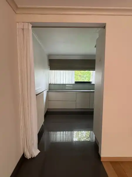 Gelijkvloers appartement met 2 slaapkamers foto 11