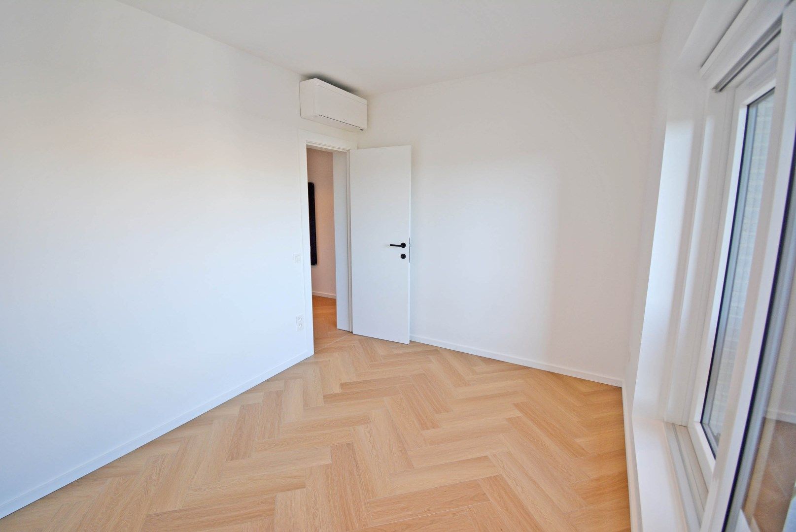 Appartement te huur foto 12