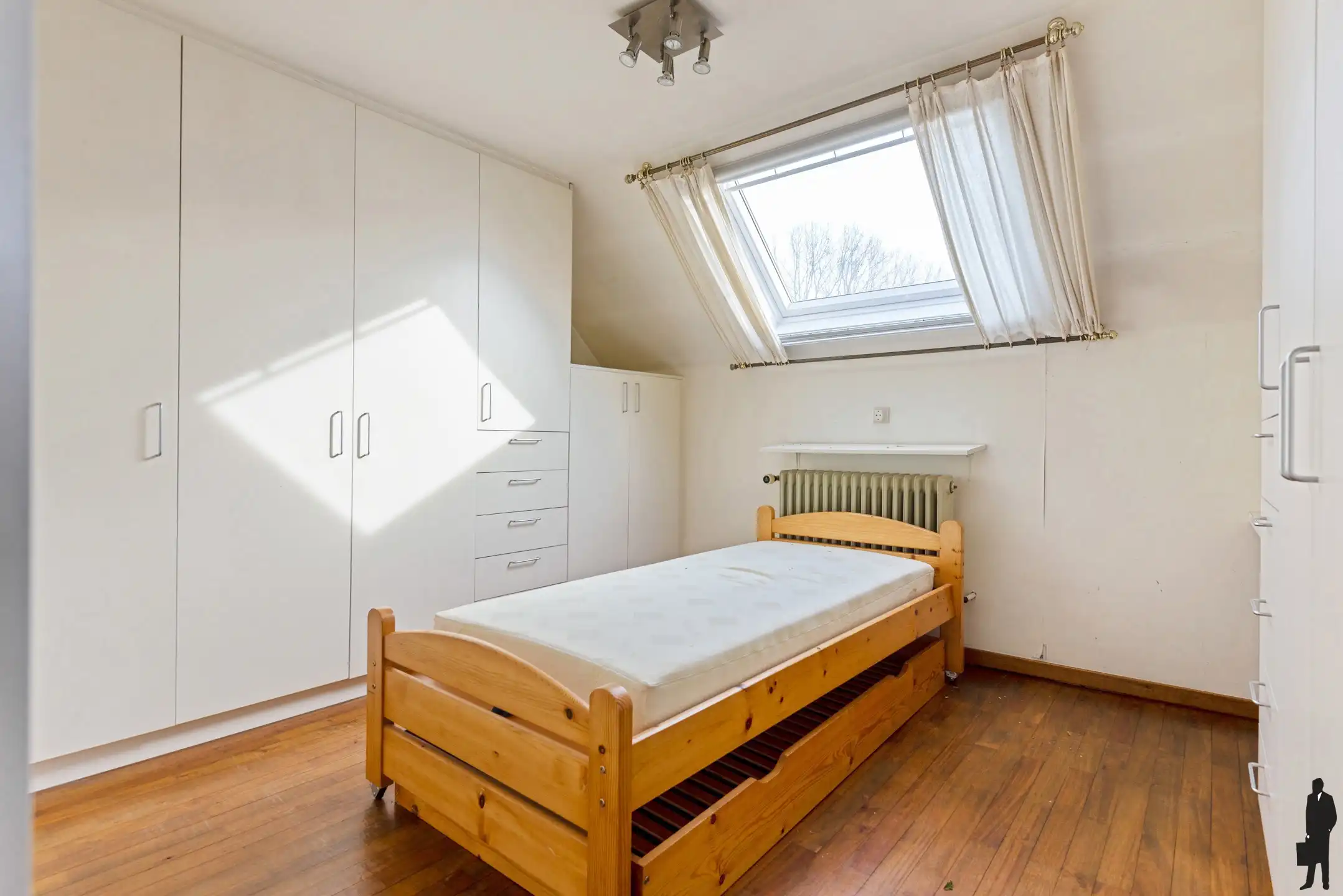 HOB op fantastische tuin in doodlopende straat (ca. 2343 m²) foto 31