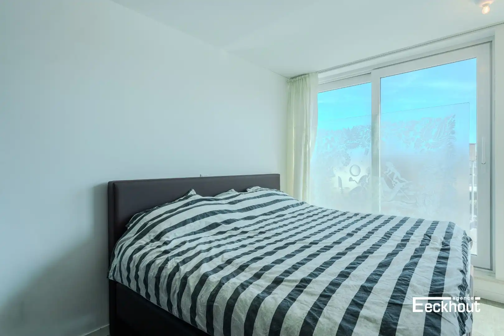 Unieke penthouse met ruime terrassen, 2 slaapkamers en zeezicht foto 9