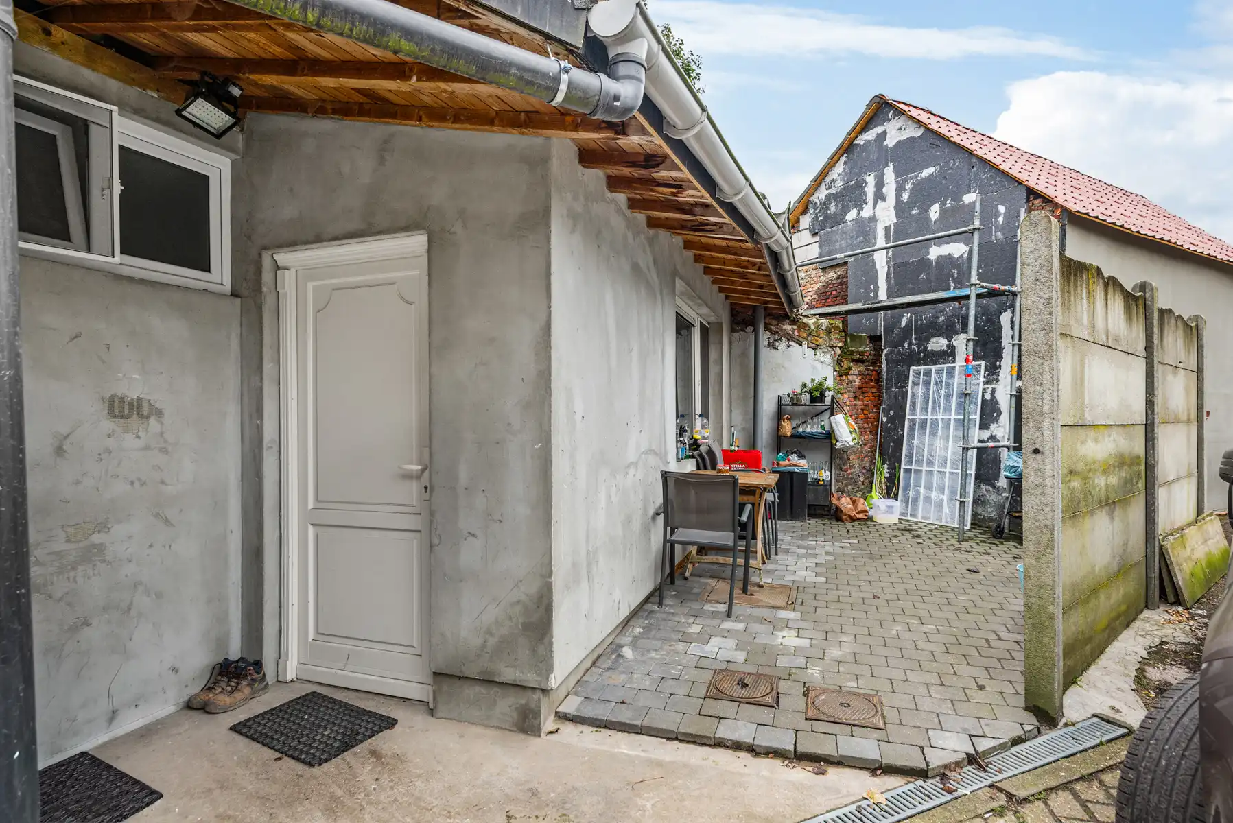 Instapklare woning met 5 slaapkamers en 2 badkamers (EPC B). foto 7