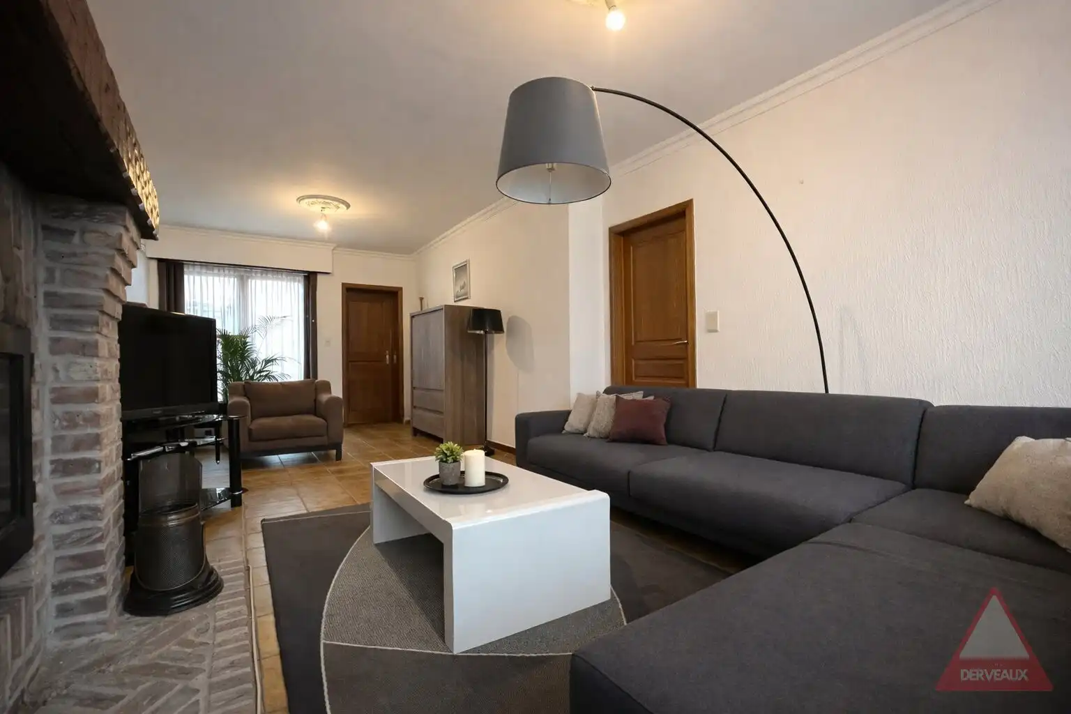 Zonnebeke – Woning met ruime tuin en uitweg achteraan foto 2