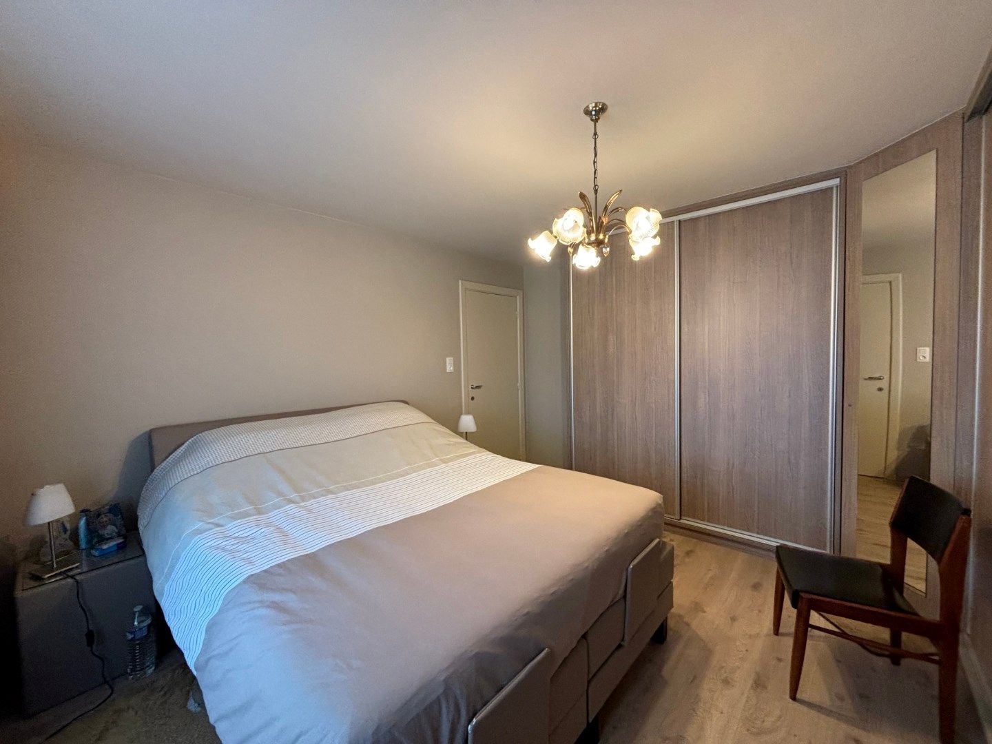 GOED ONDERHOUDEN WONING MET 5SLPKS, GROTE TUIN EN GARAGE foto 13