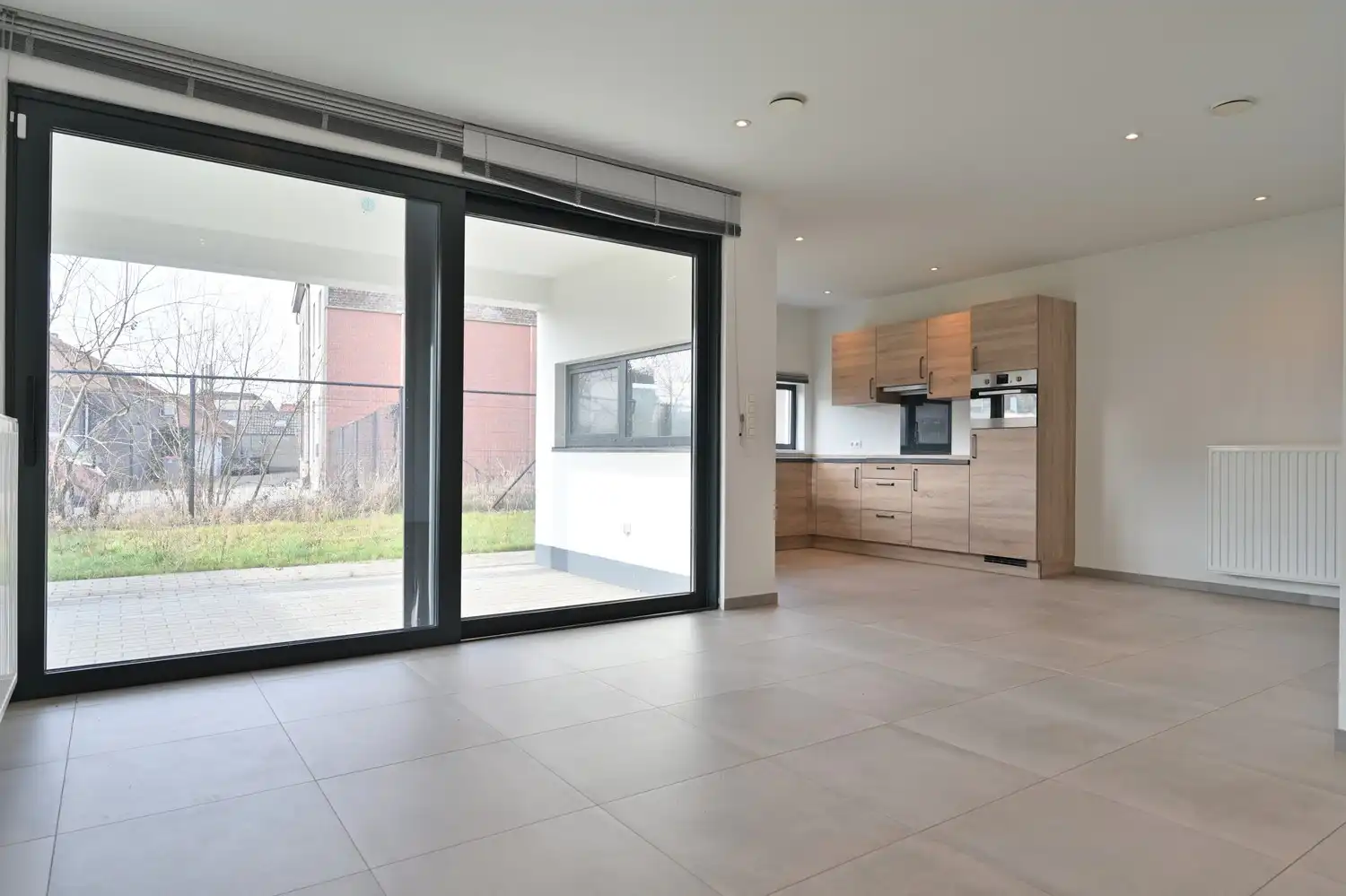 Moderne halfopen woning met 3 slaapkamers in het centrum van Lanaken foto 5