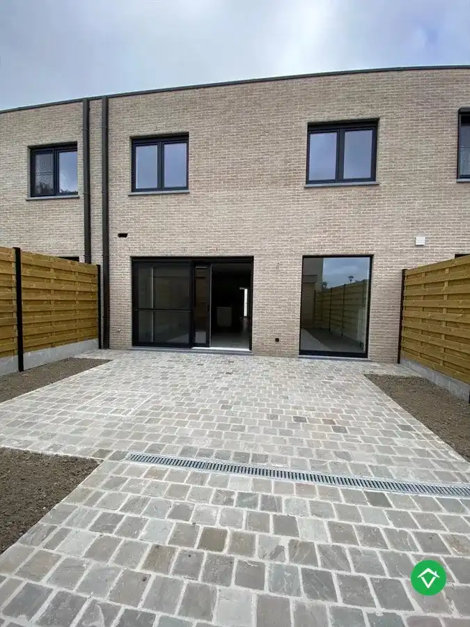 Nieuwbouwwoning met 3 slaapkamers en garage te Koekelare foto 8