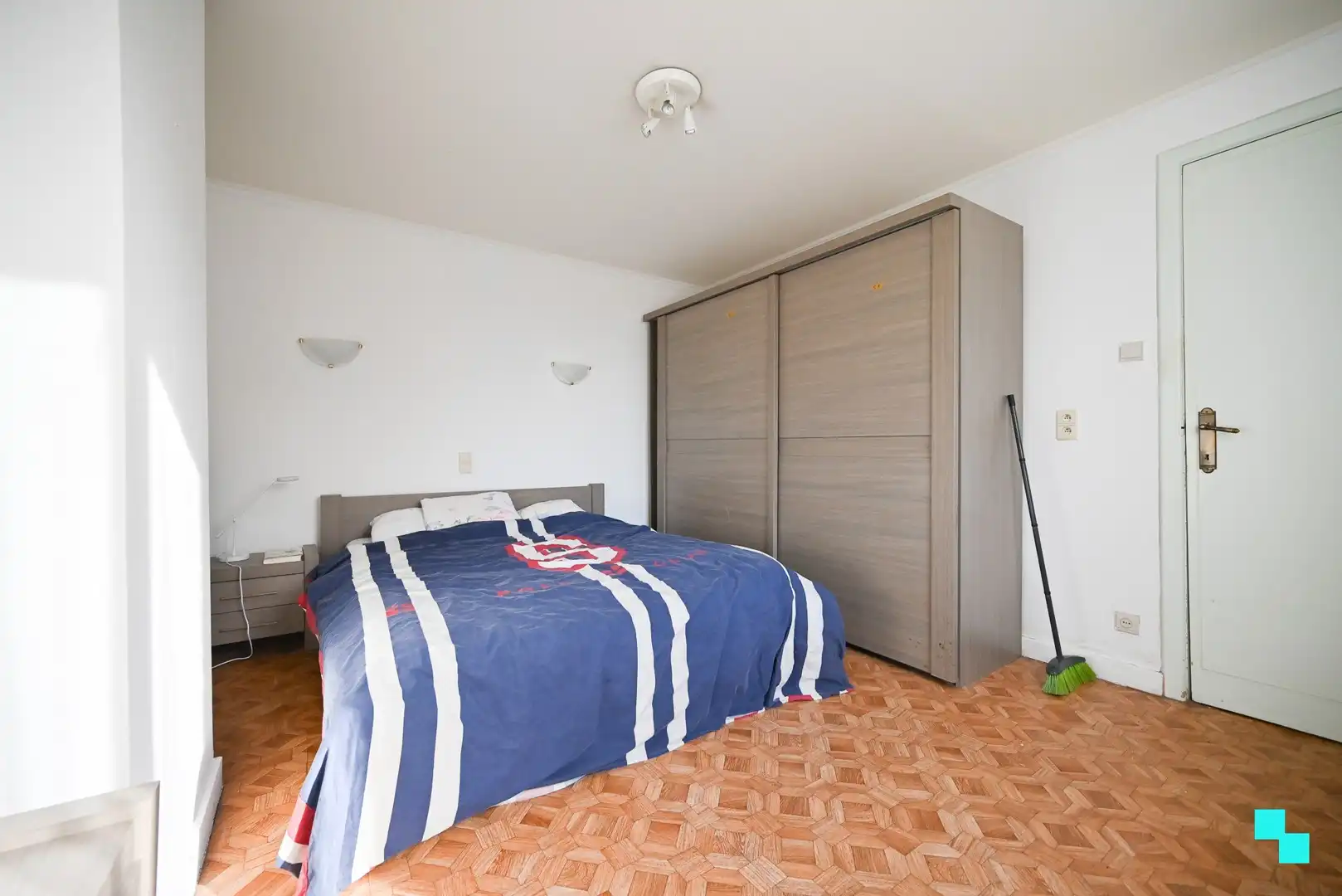 Instapklare slagerij met woonst te Sint-Eloois-Winkel (Ledegem) foto 24