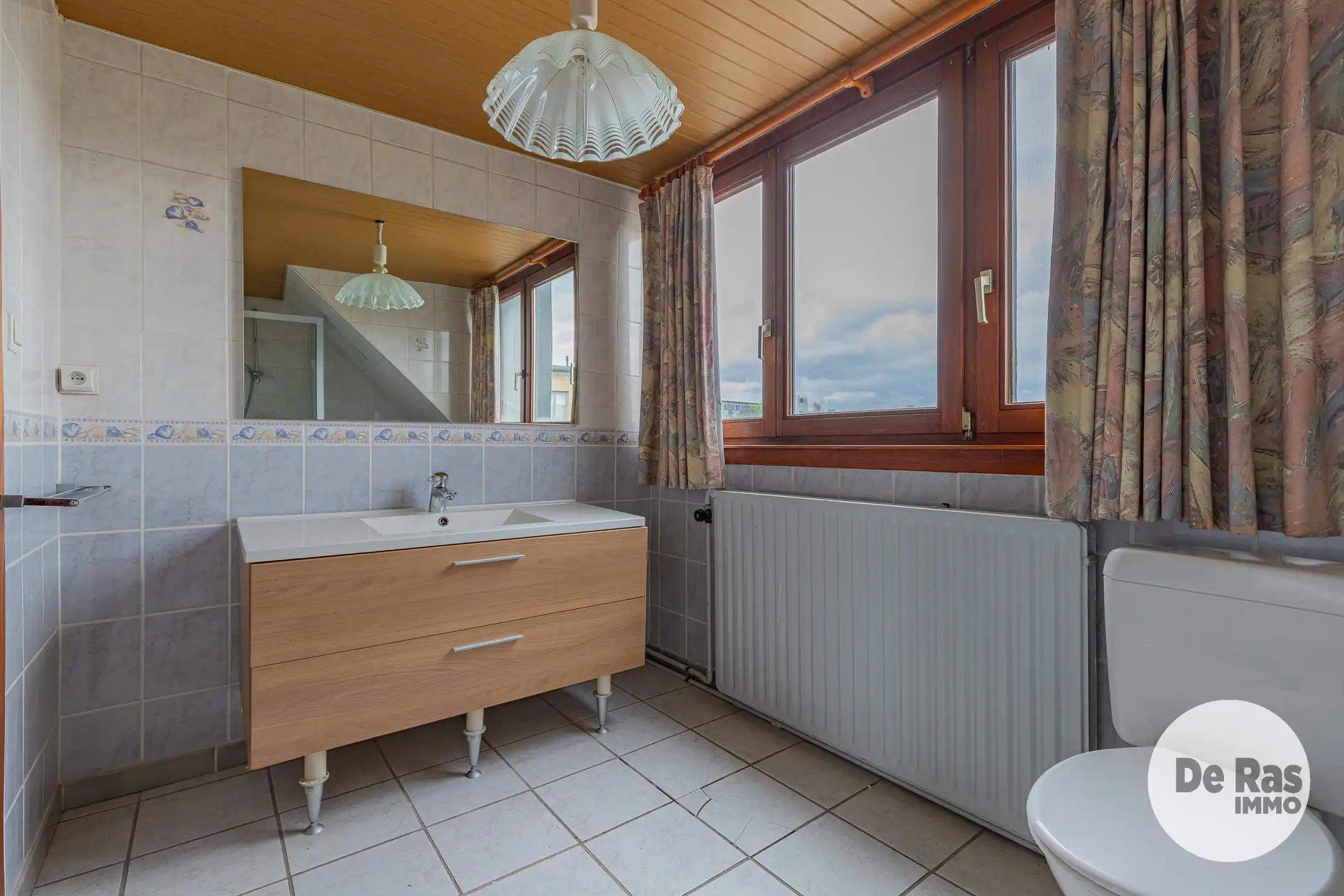 AALST – WONING MET VEEL STOCKAGERUIMTE OP TOPLOCATIE foto 15