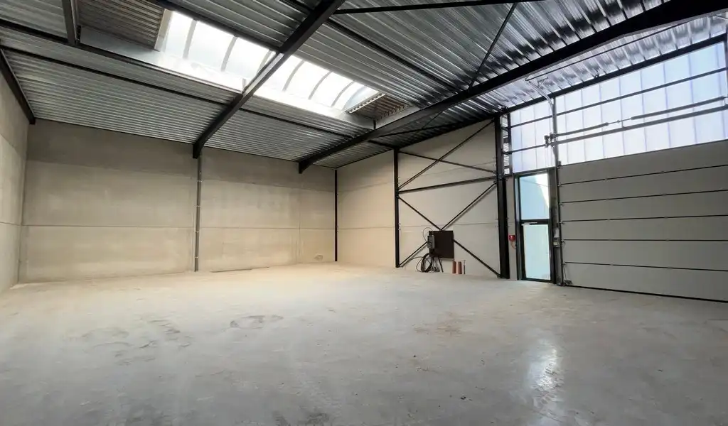 Magazijn te huur in Business Park Dendermonde foto 7