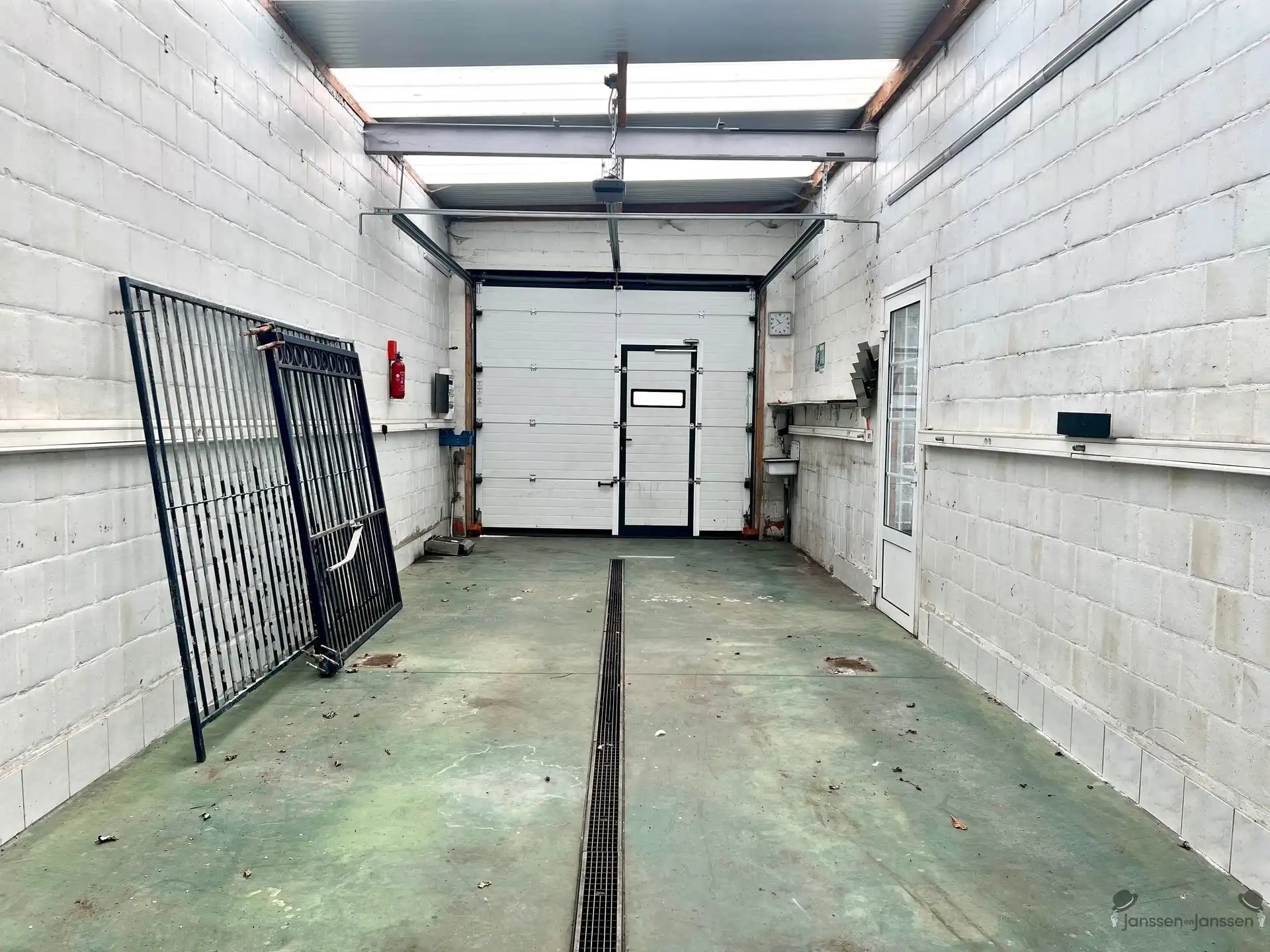 Vrijstaande bungalow met garage foto 18