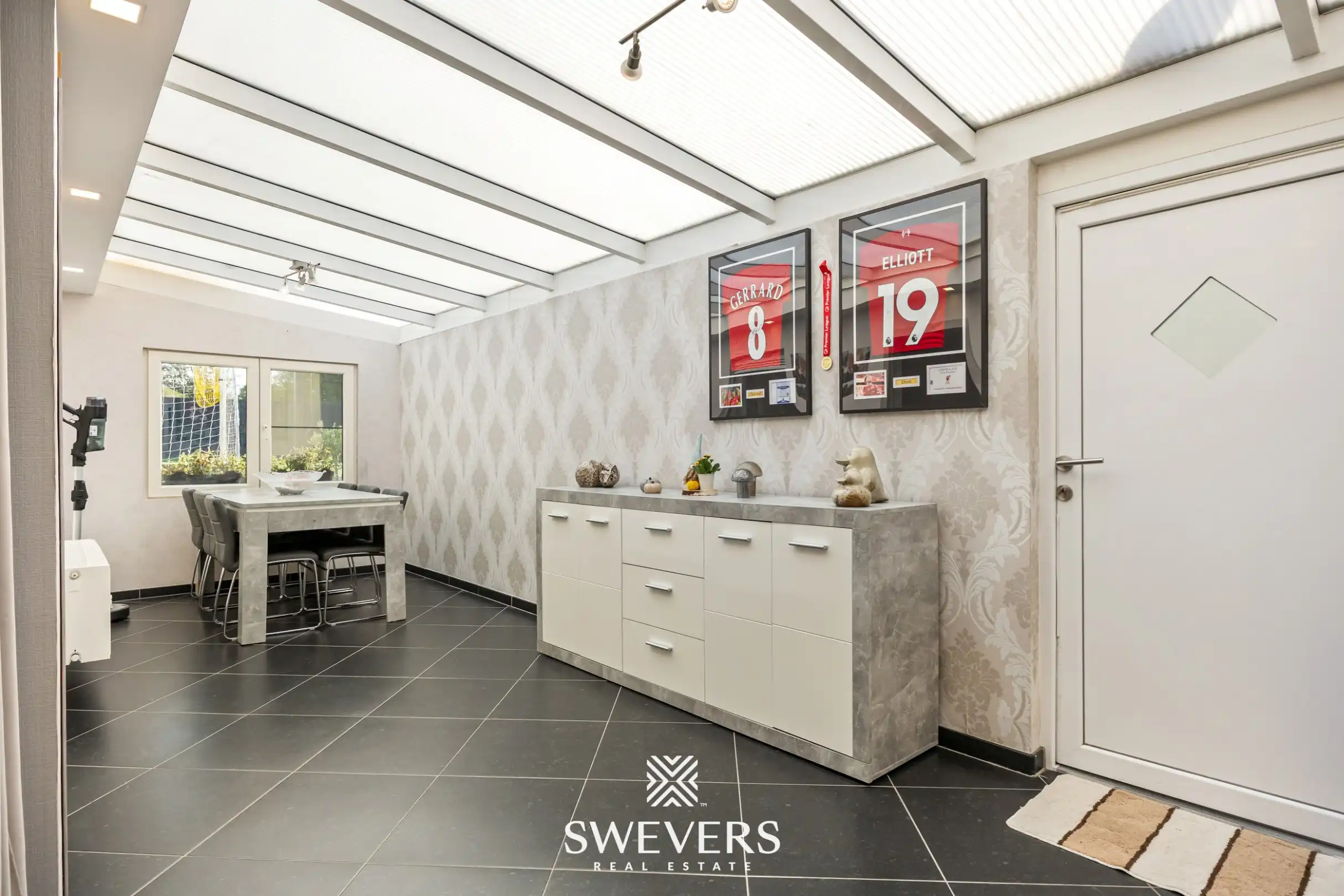 Doordacht gerenoveerde woning met ruime tuin, garage en uitbreidingsmogelijkheden in Nieuwerkerken foto 13
