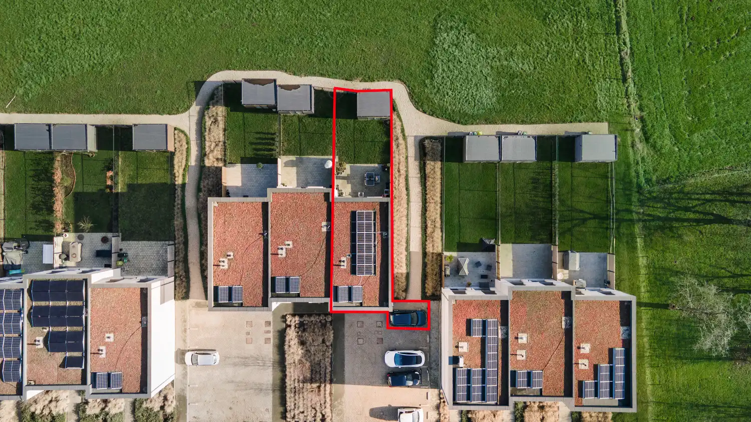 RECENTE WONING MET 4 SLK, TUIN EN PARKING! foto 22