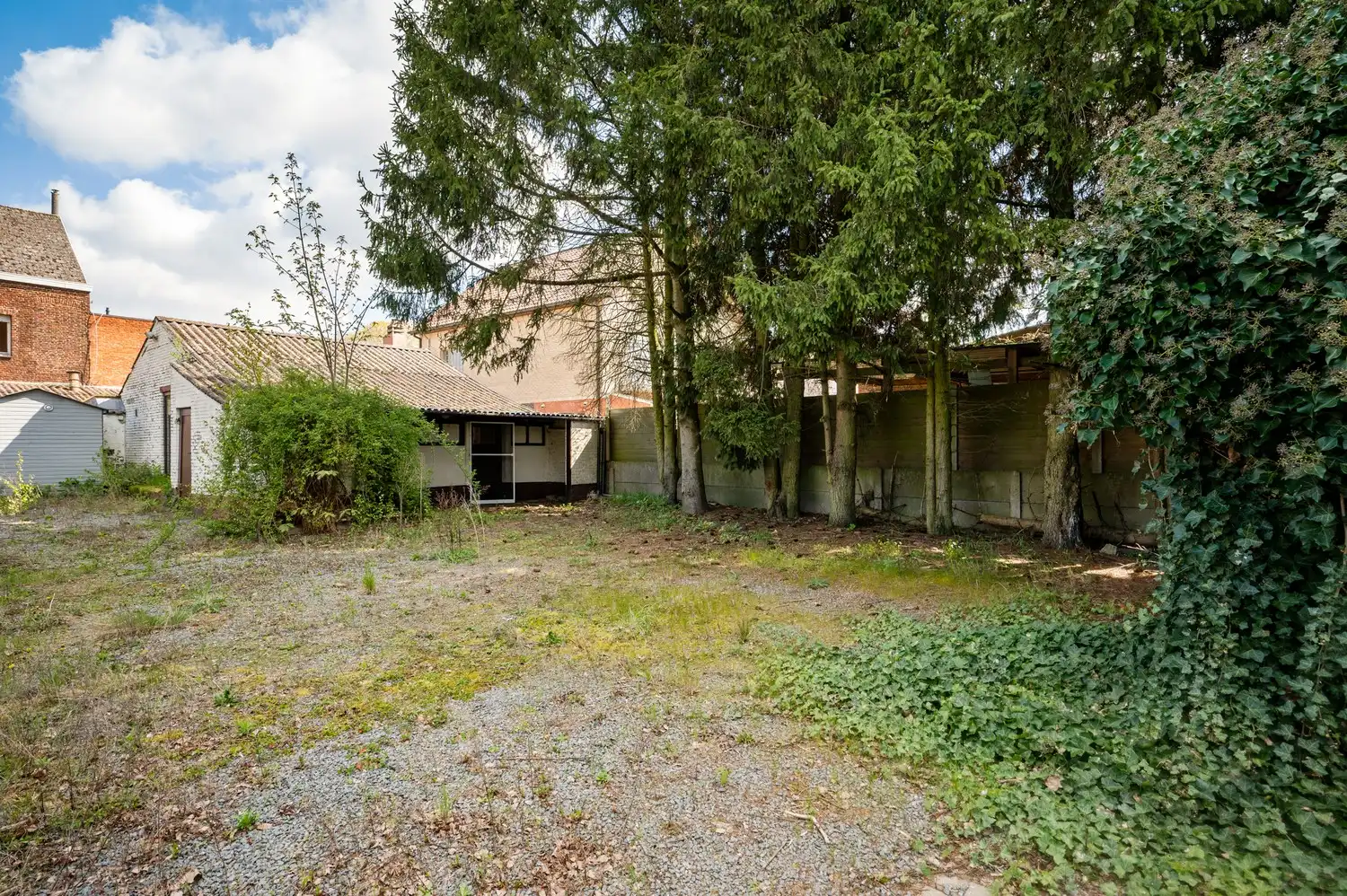Te renoveren woning te Beerzel foto 19