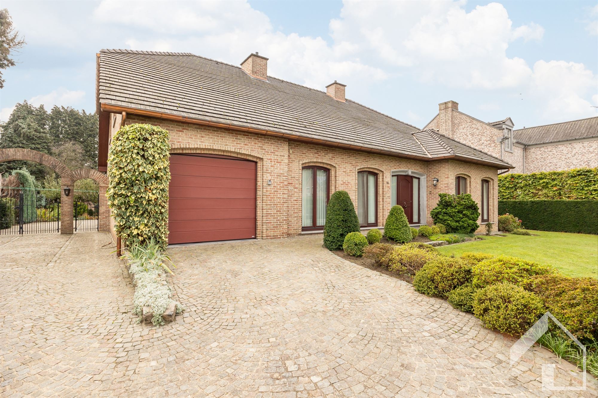 Ruime verzorgde woning in een rustige buurt  foto 9