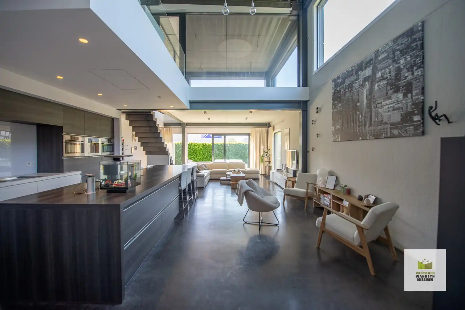 Ruime loods (288m2) met woonst te Verrekijker Wingene  foto 9