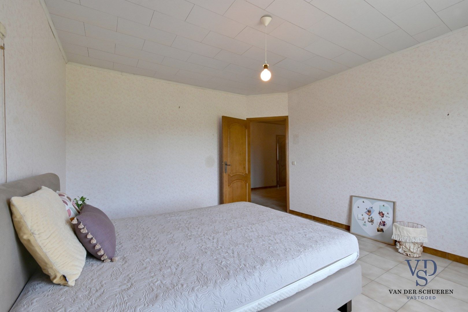 Ruime woning op unieke locatie in het groen, vlakbij Dikkele foto 20