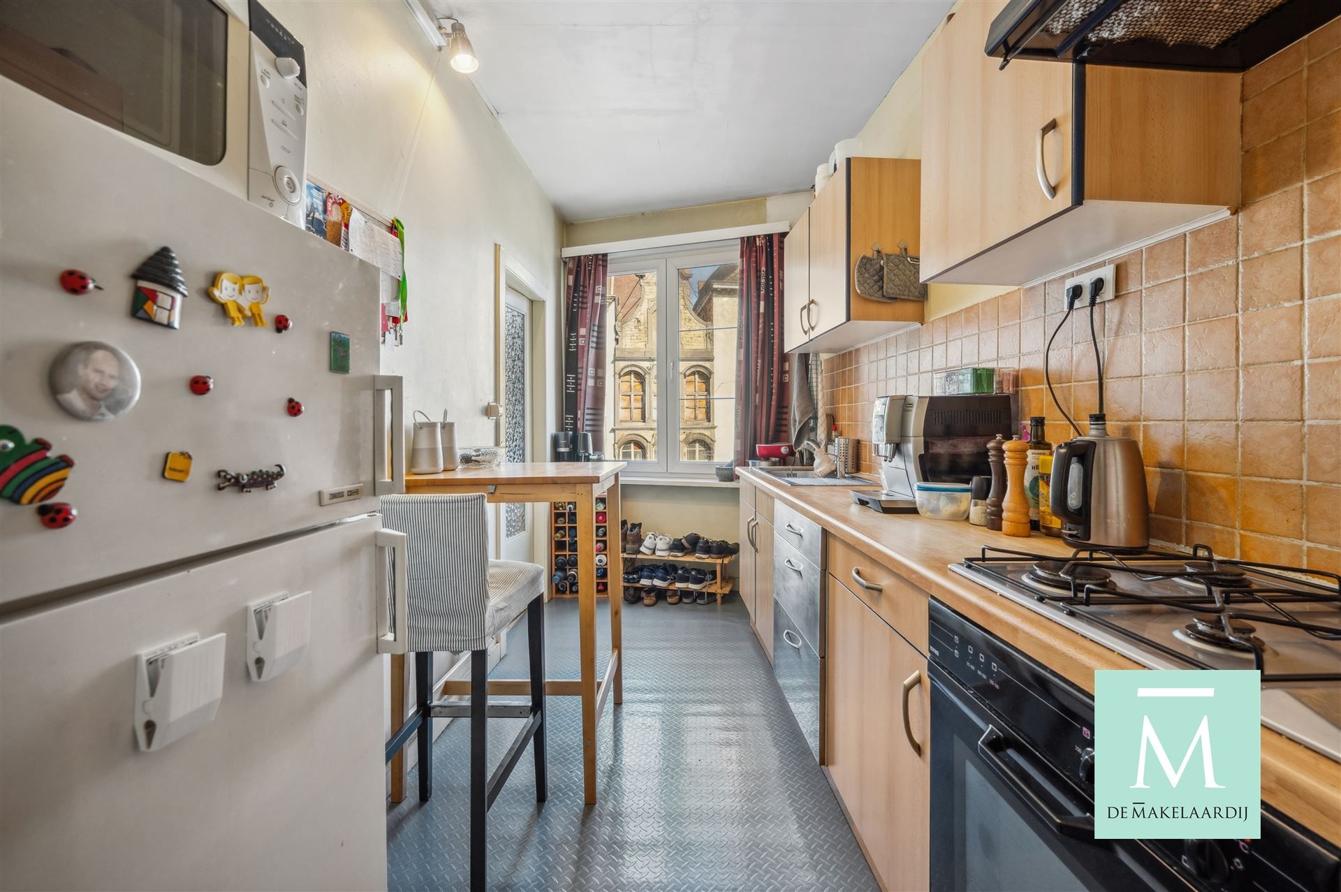 Appartementsgebouw met handelspand op het gelijkvloers foto 14