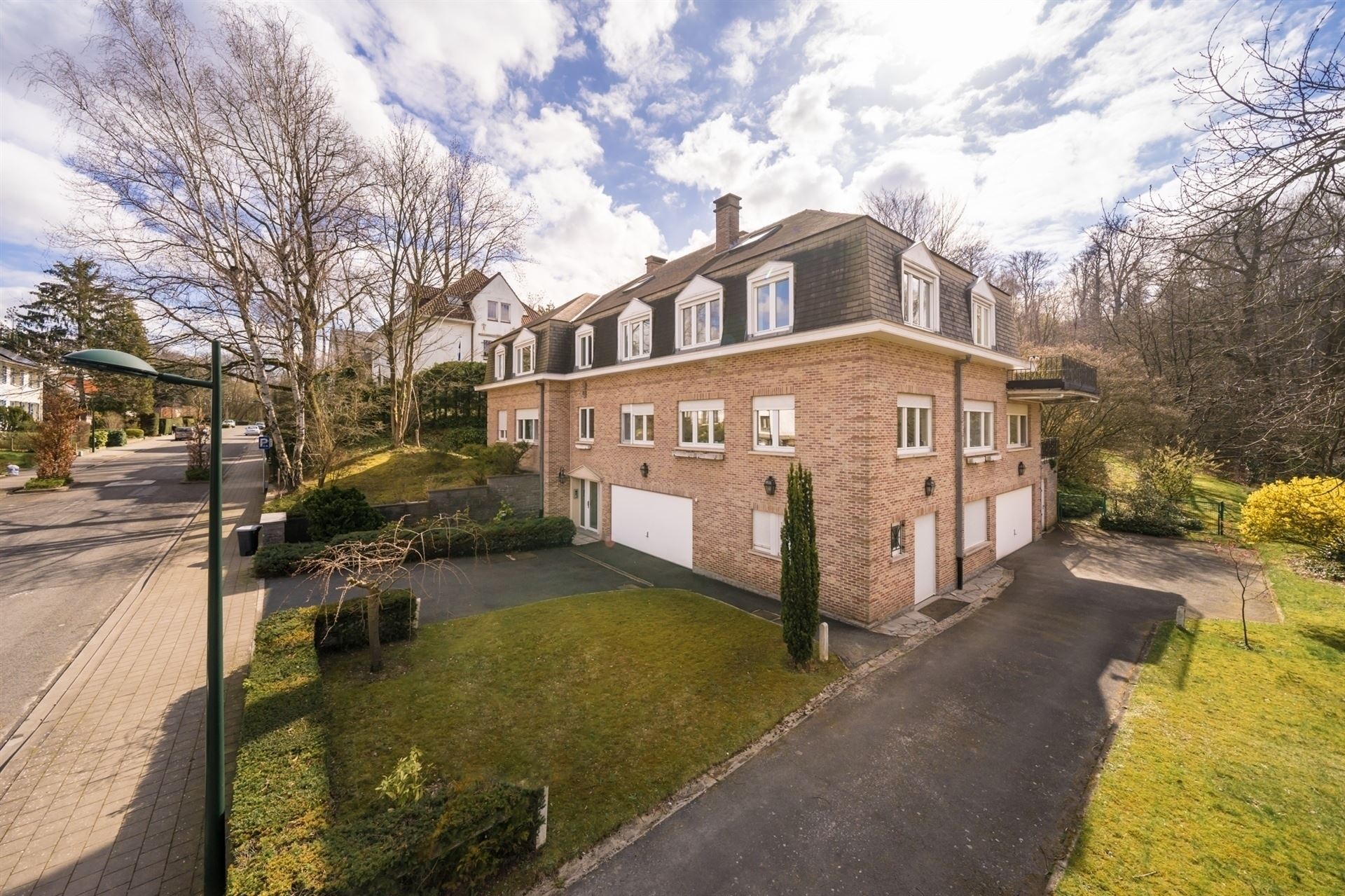 Uitzonderlijk appartement met terras foto {{pictureIndex}}