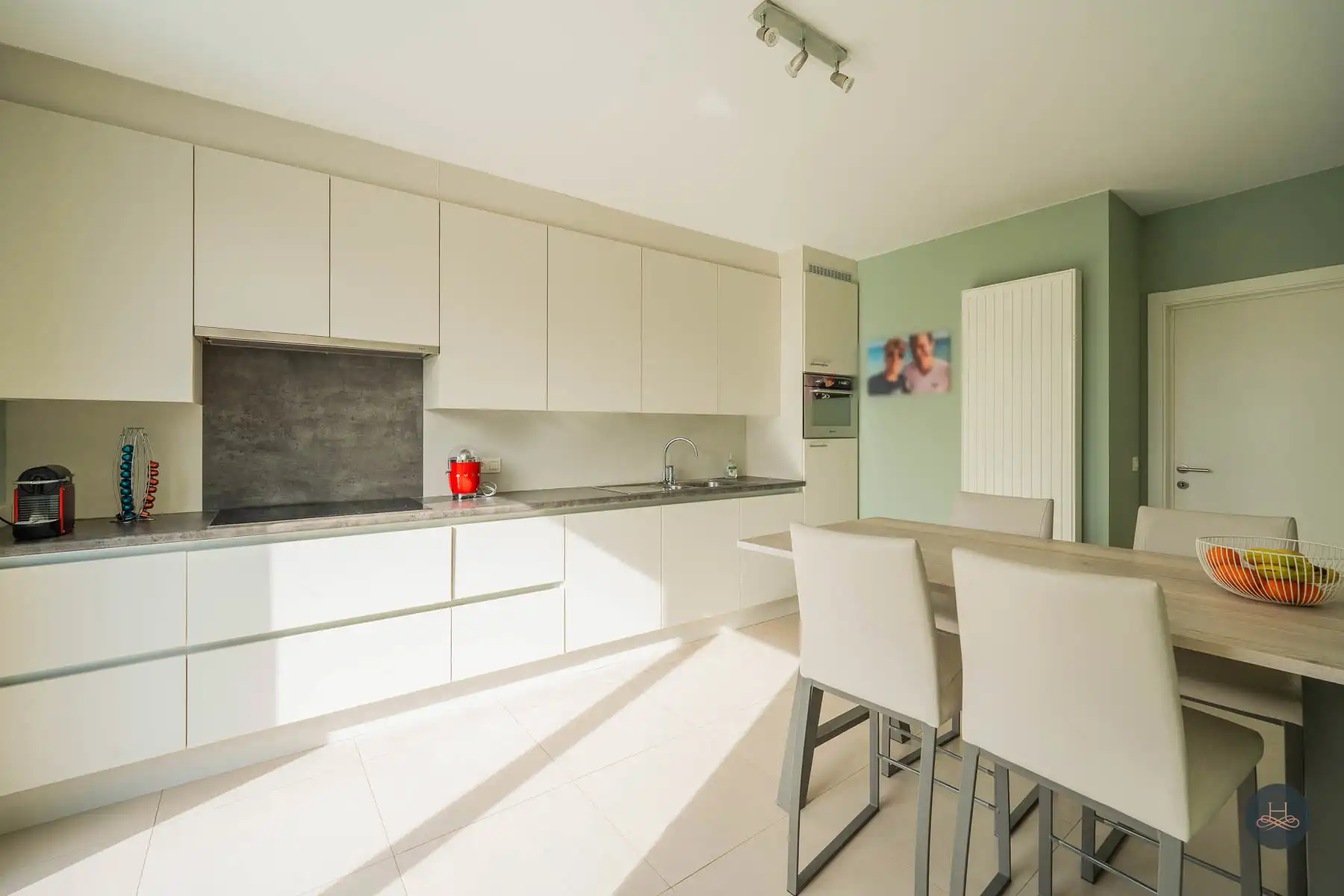 Moderne energiezuinige woning met prachtig groen verzicht  foto 9