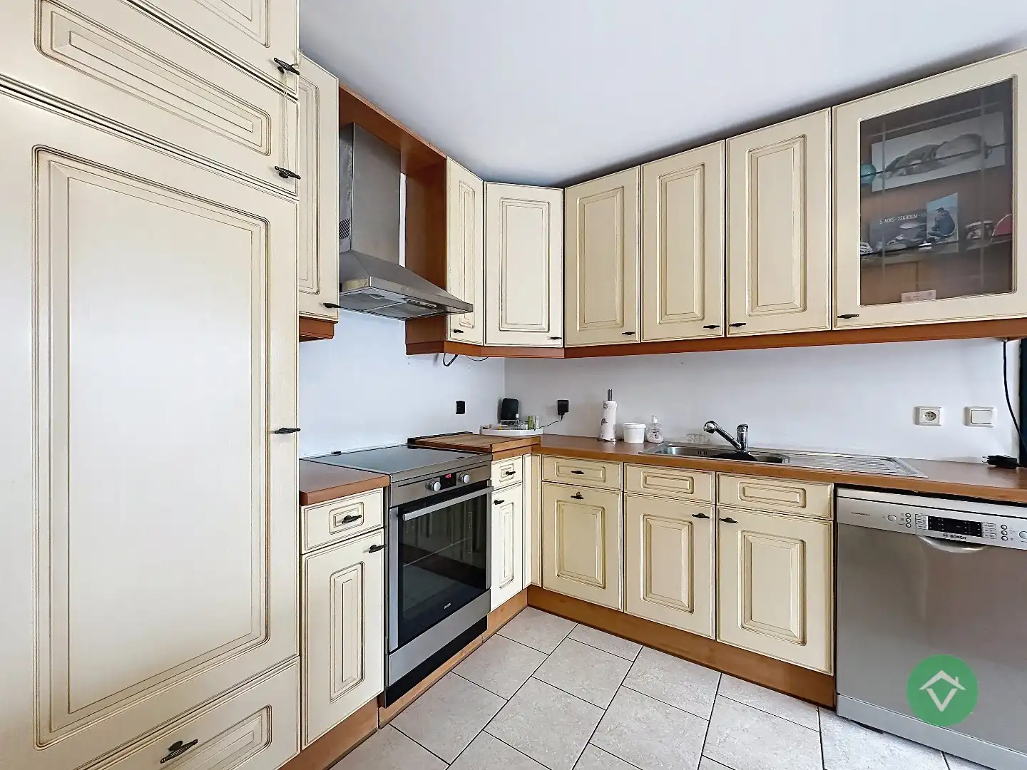 Statige gezinswoning met zonnige tuin, drie slaapkamers en topligging in Leke foto 12