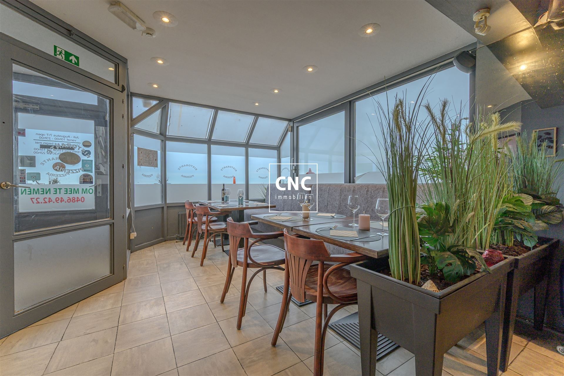 Zeer ruim en instapklaar handelspand aan Zeedijk-Heist foto 8