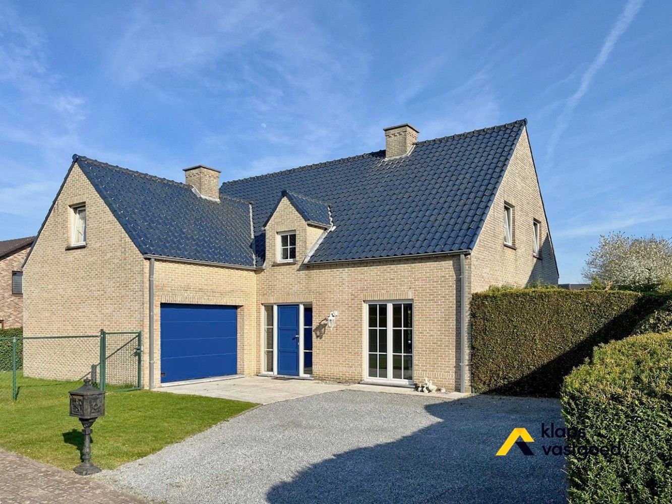 Hoofdfoto van de publicatie: Riant wonen in een residentiële omgeving nabij het centrum van Bree.