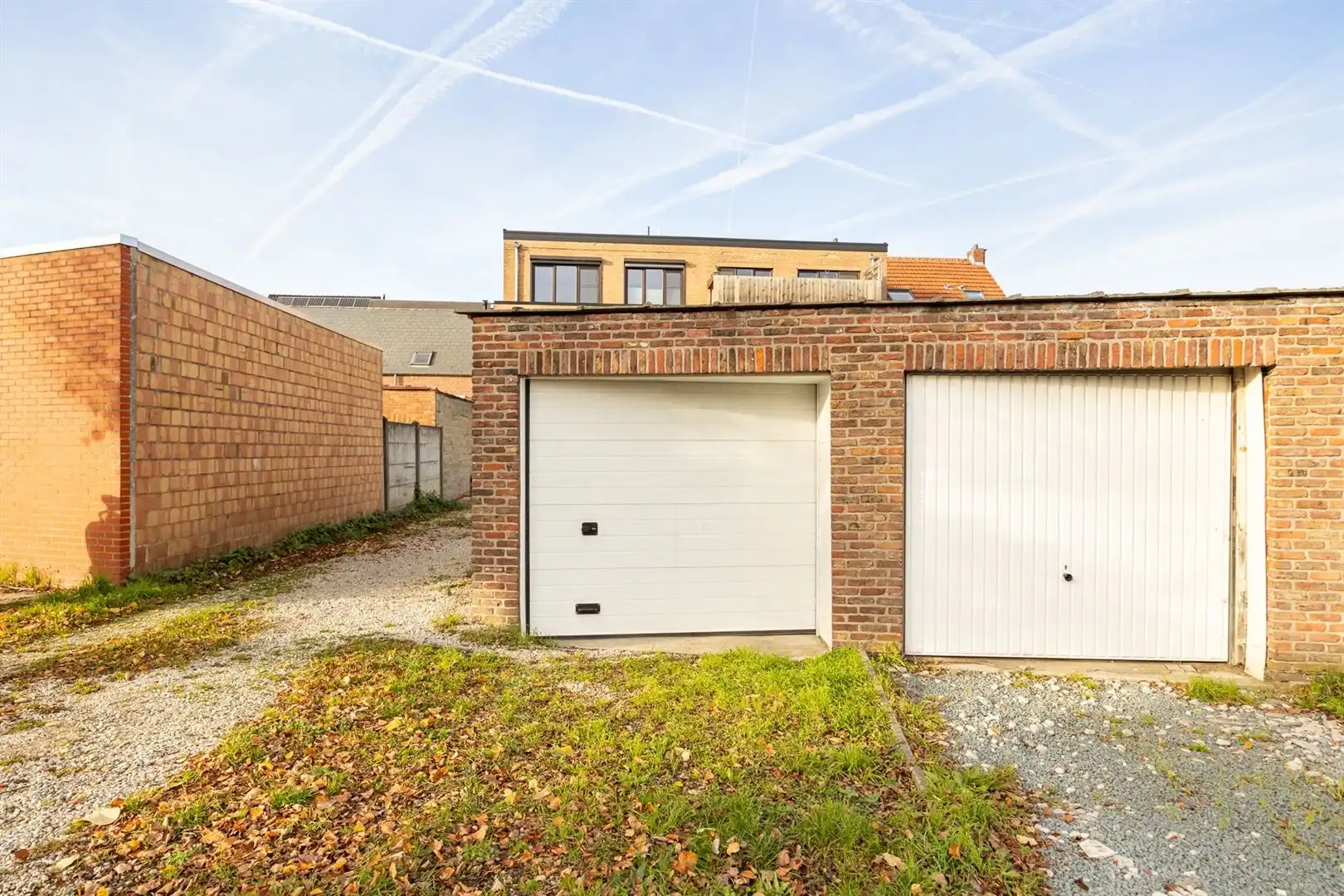 Gelijkvloers appartement met 2 slpks en garage foto 12