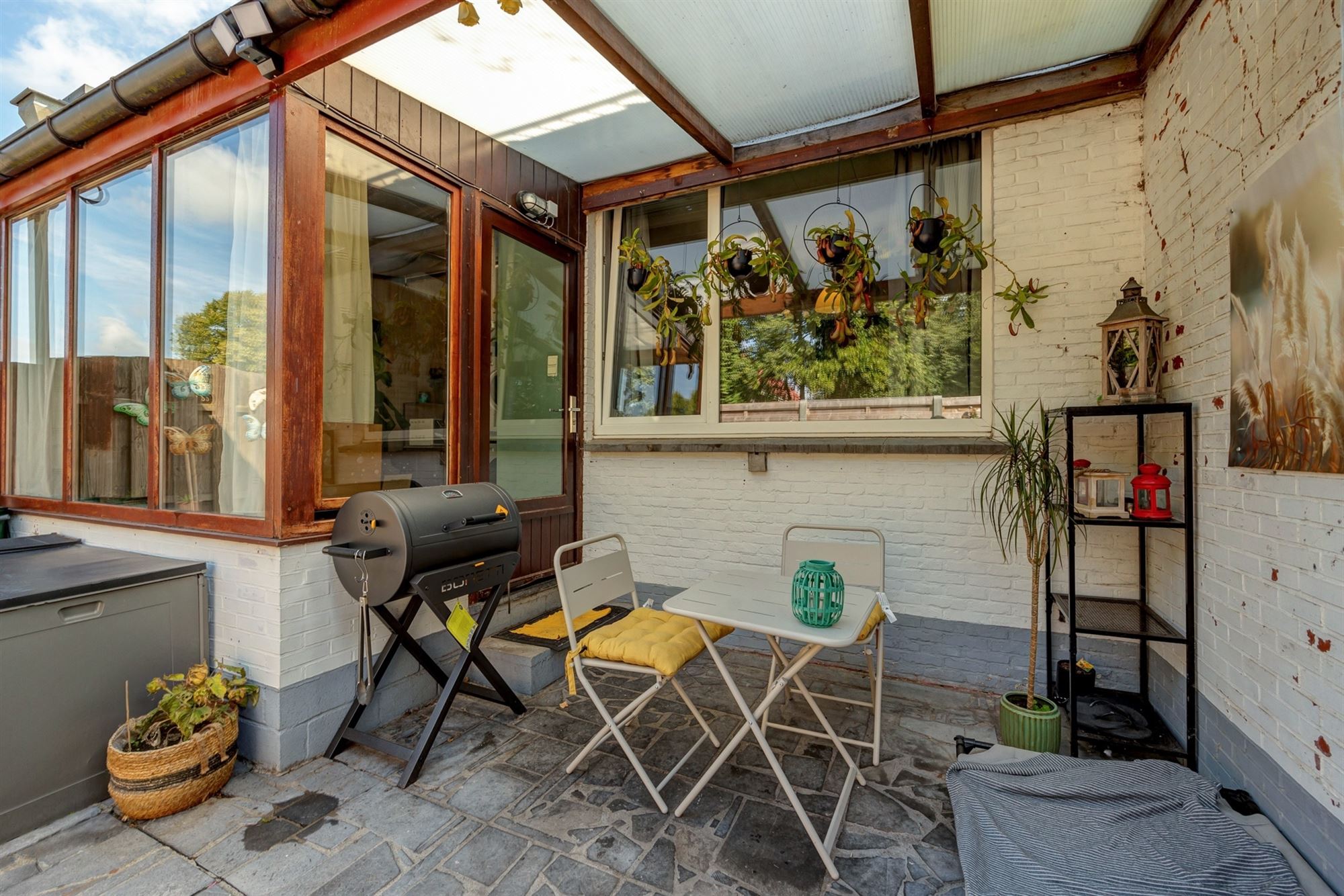 Gelijkvloersappartement met stadskoer en garagebox foto 21