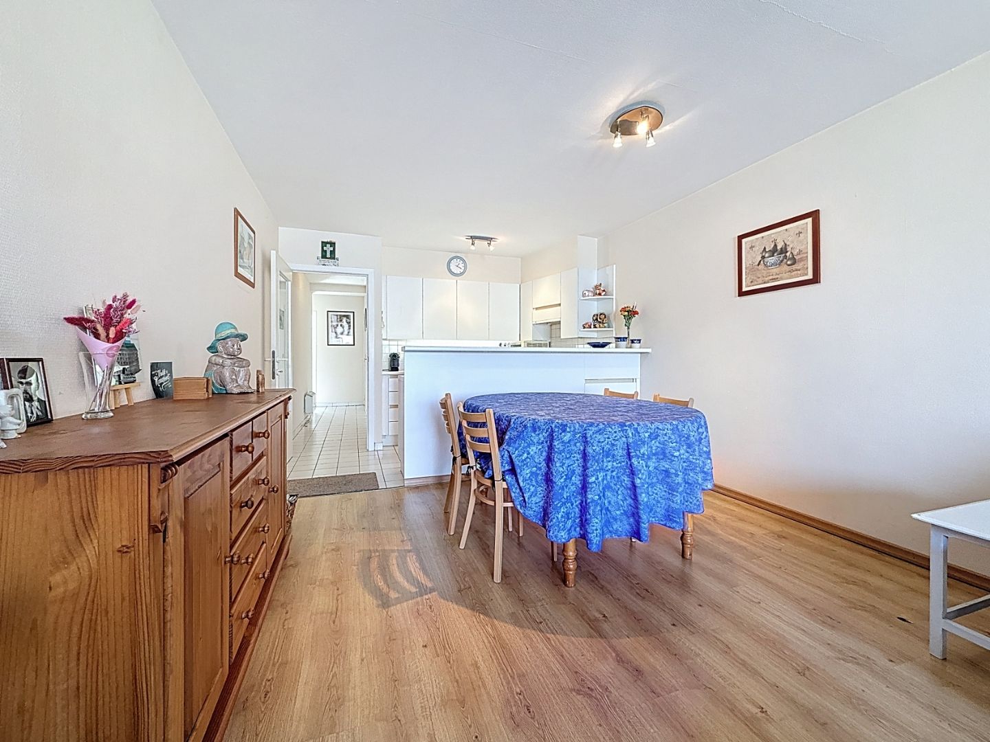 Ruim appartement in Nieuwpoort-Bad foto 2