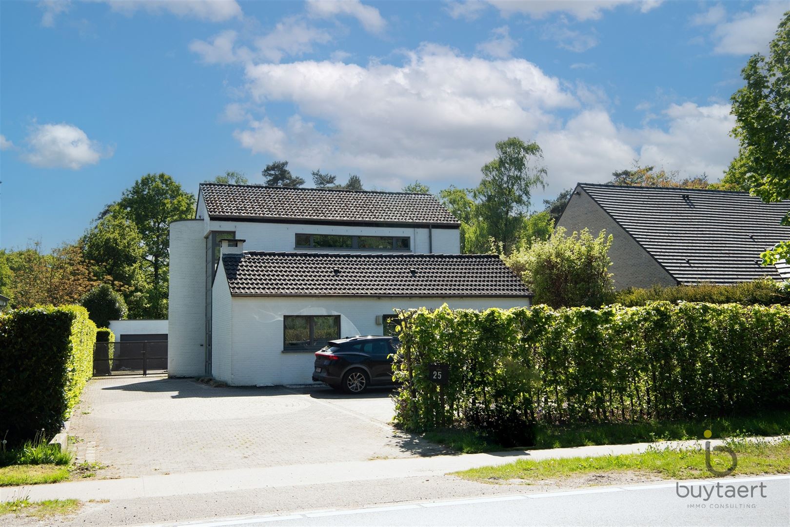 Een gezellige thuis met zwembad en zuidwest tuin! foto 3