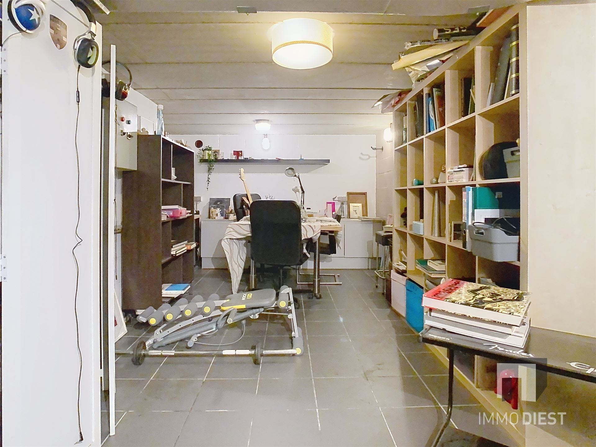 Hippe splitlevel met 3 slaapkamers in hartje Zichem. foto 29