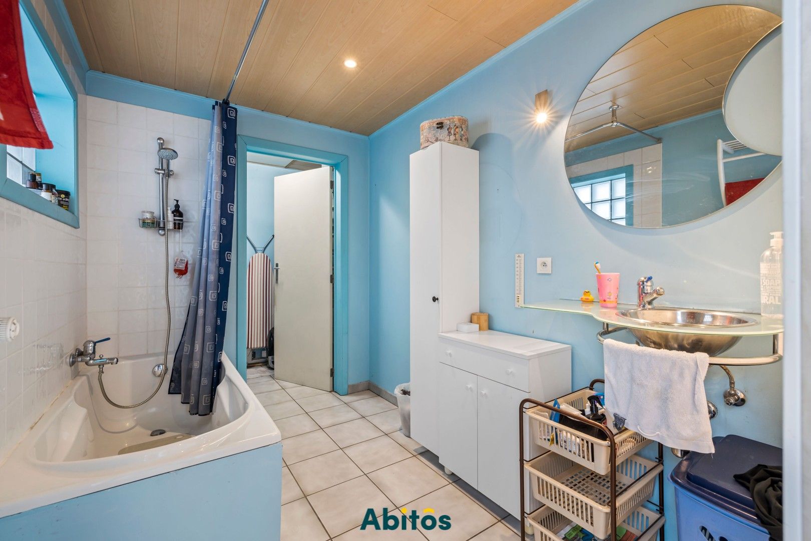 Halfopen bebouwing met drie slaapkamers ideaal voor co-housing foto 14