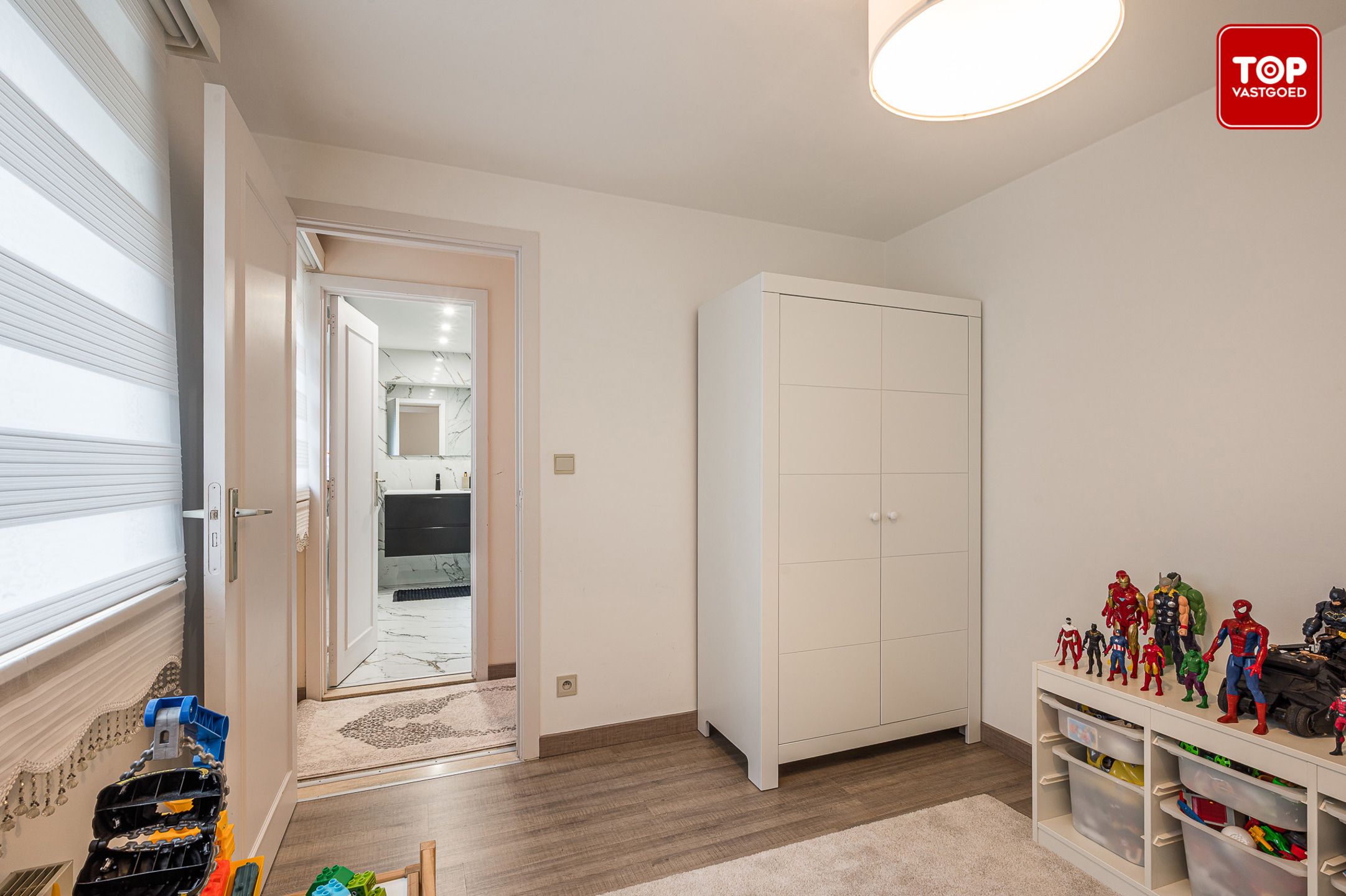 Instapklare woning met 3 slaapkamers in een rustige straat foto 16