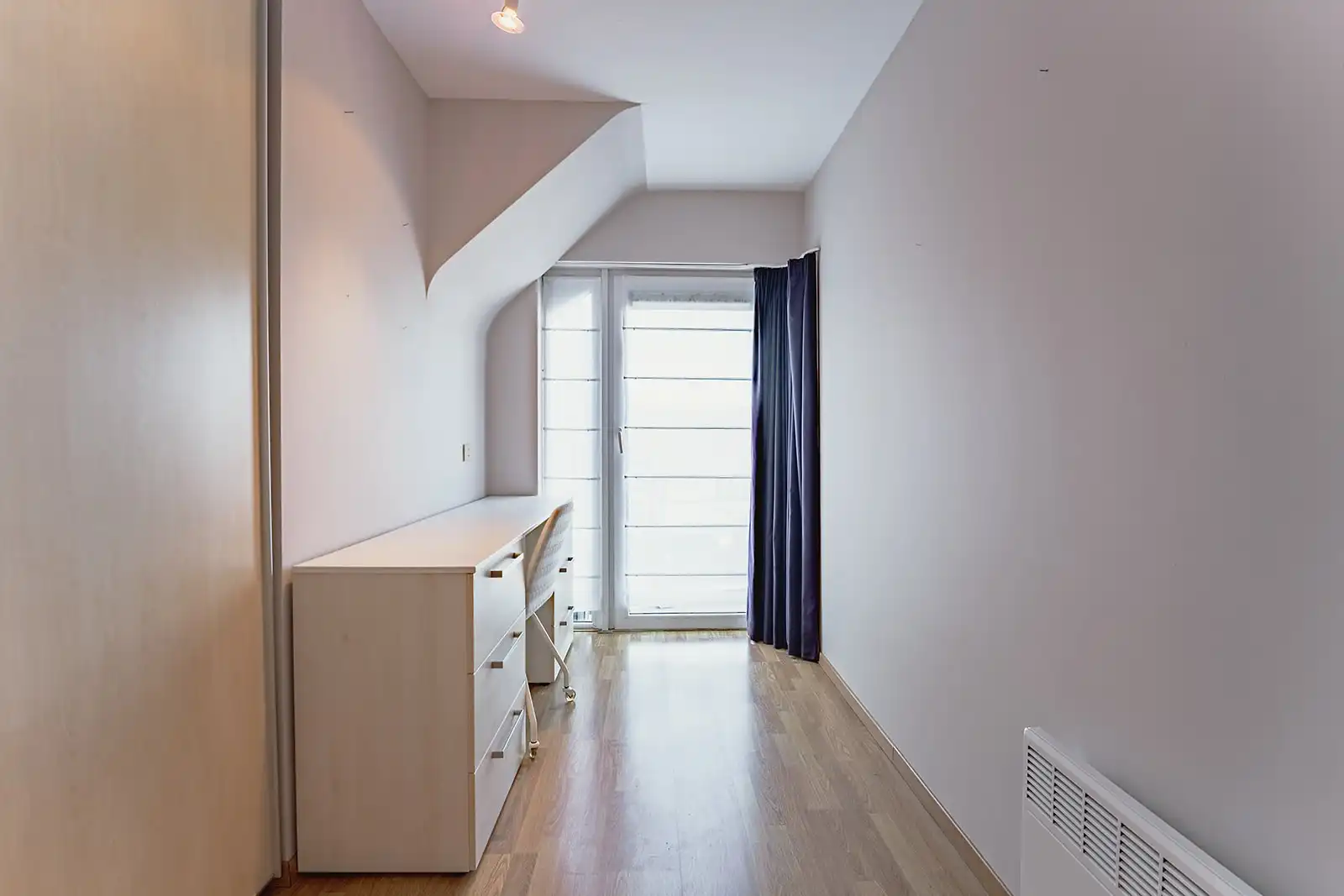 Instapklaar 2 slaapkamer appartement gelegen in De Haan op wandelafstand van het strand en het centrum. foto 18