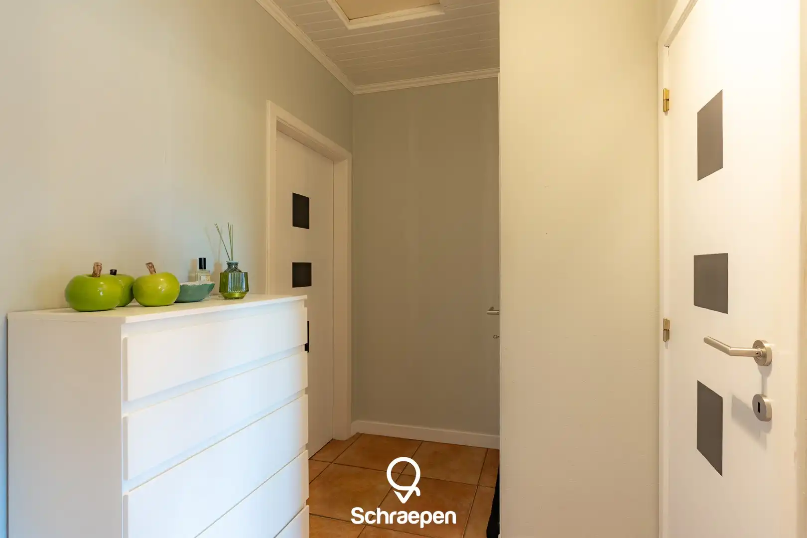 Appartement met 2 slpks en privé tuintje nabij Zonhoven-centrum! foto 6