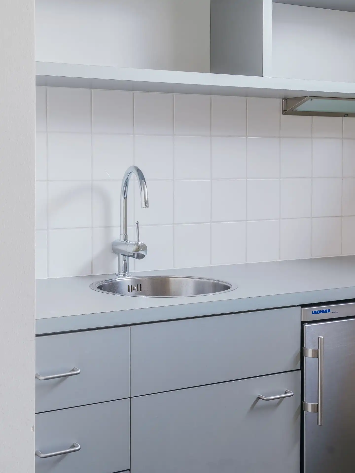 Verhuurde handelsruimte in hartje Boechout foto 9