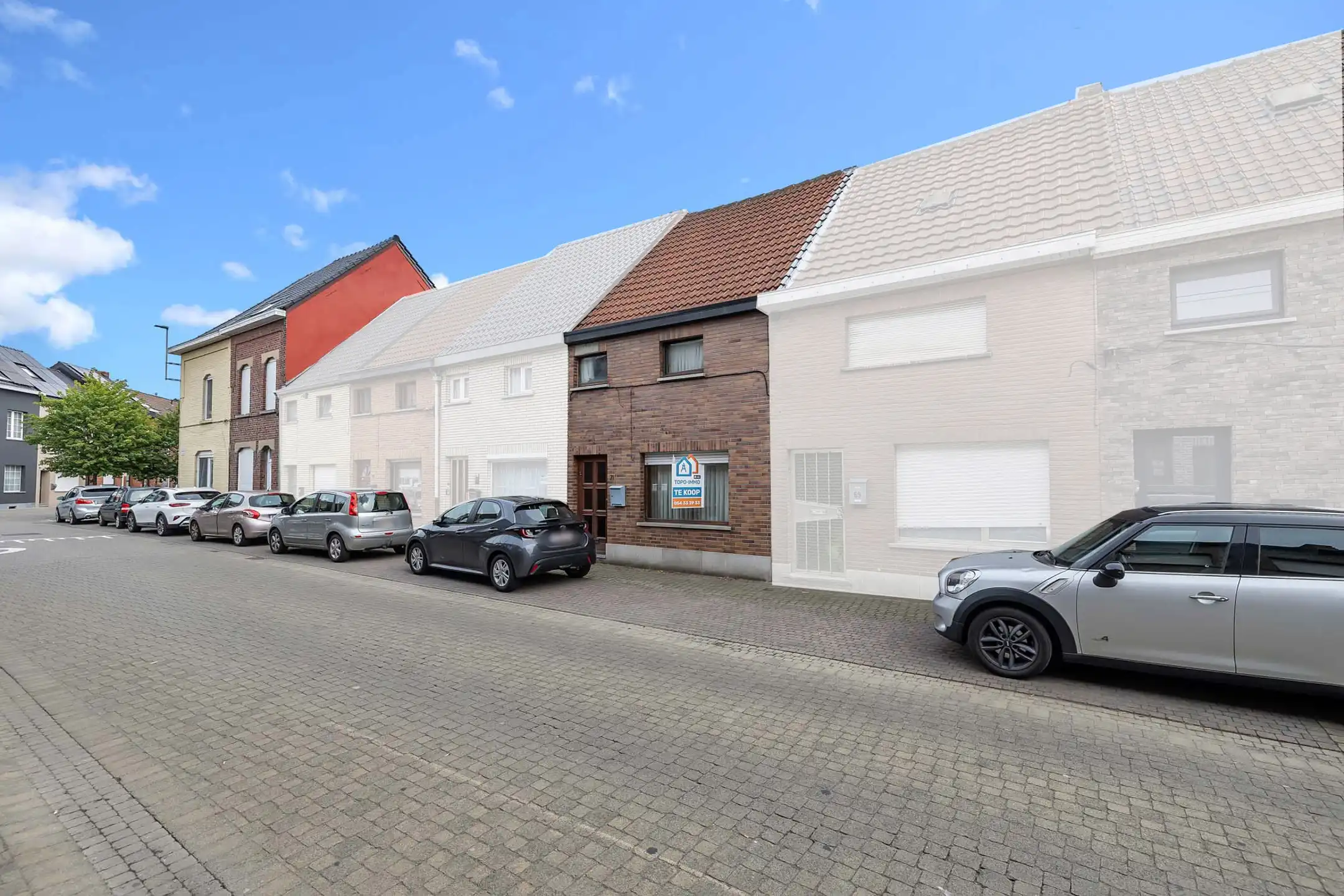 Hoofdfoto van de publicatie: Te renoveren woning op toplocatie in het centrum van Aalst