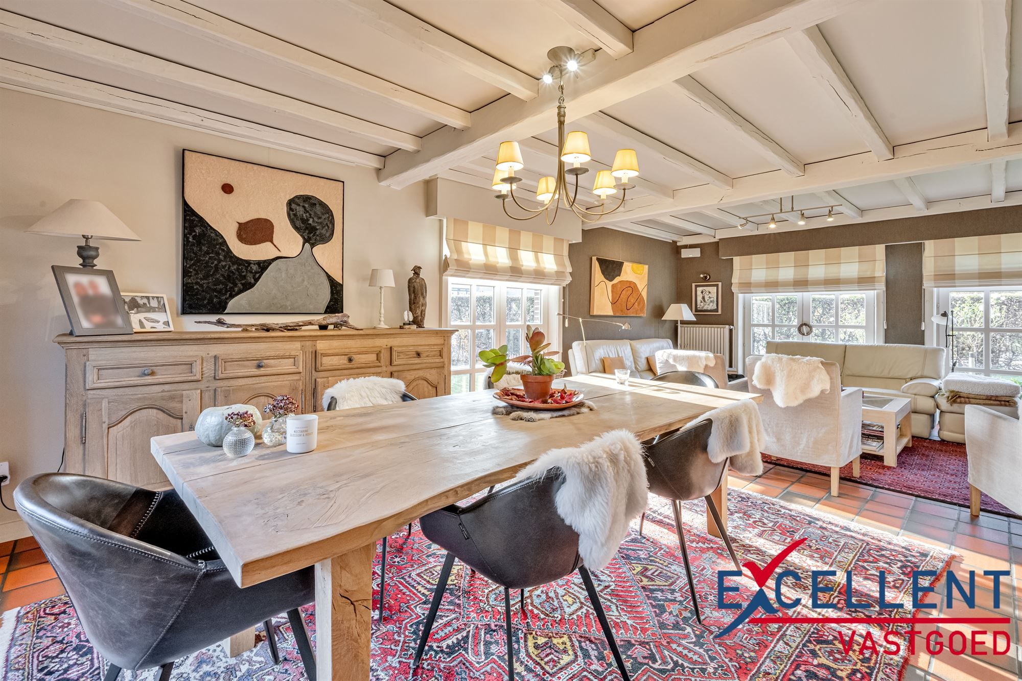 Prachtige en ruime woning in doodlopende straat te koop foto 4