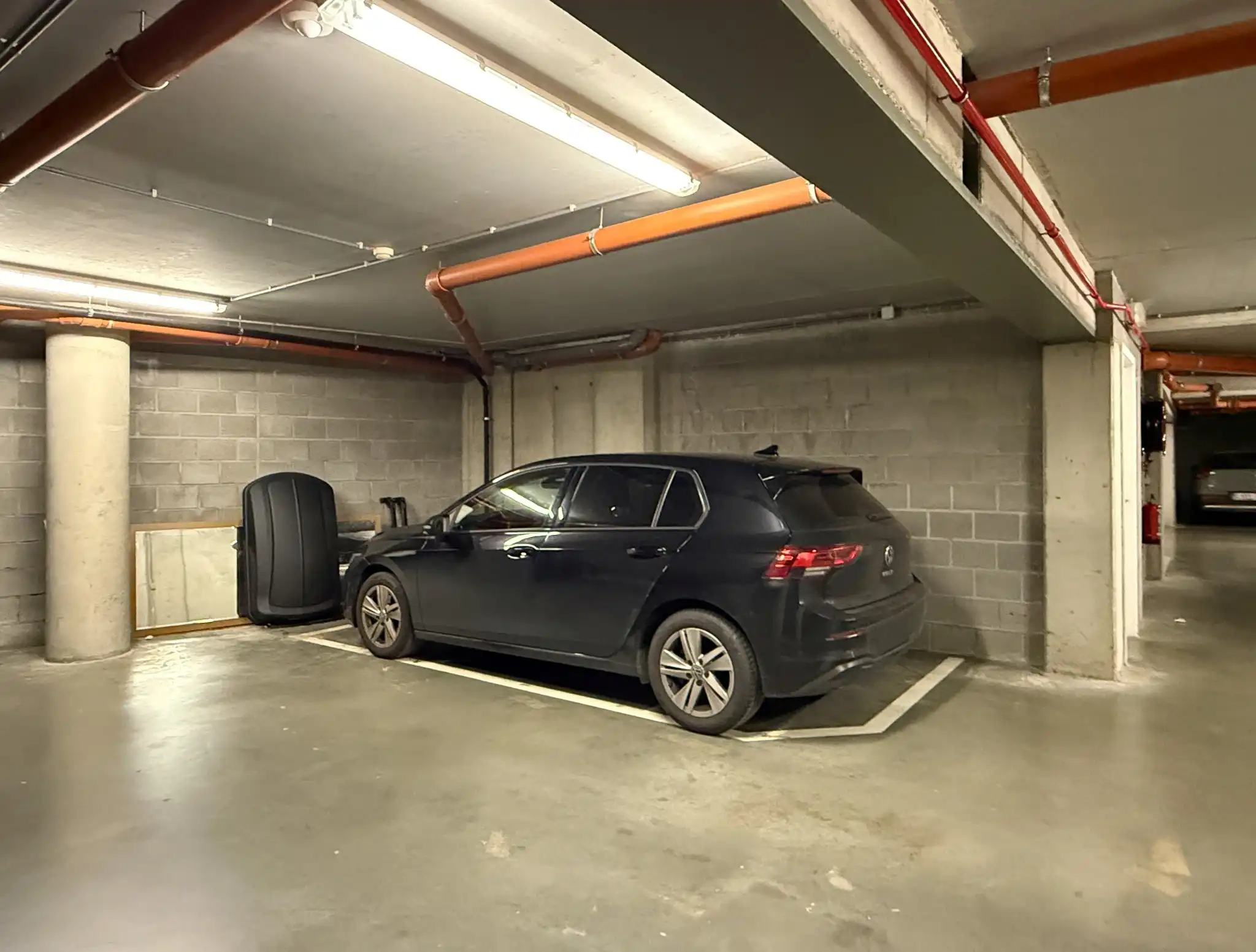 Gelijkvloers appartement met 2 slaapkamers en autostaanplaats foto 11