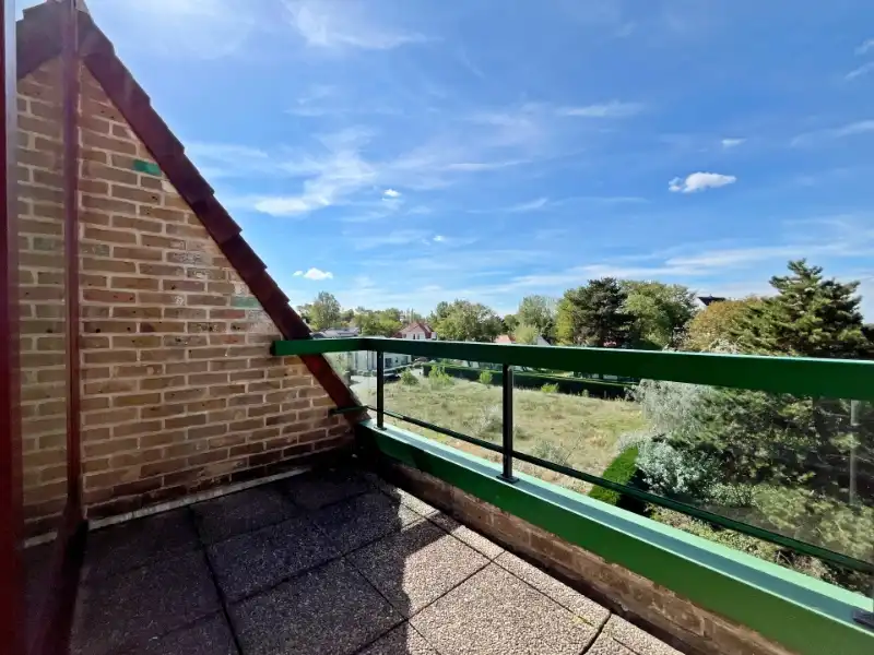ZONNIG DUPLEX-APPARTEMENT MET RUIM TERRAS EN 3 SLAAPKAMERS + 1 SLAAPHOEK foto 5