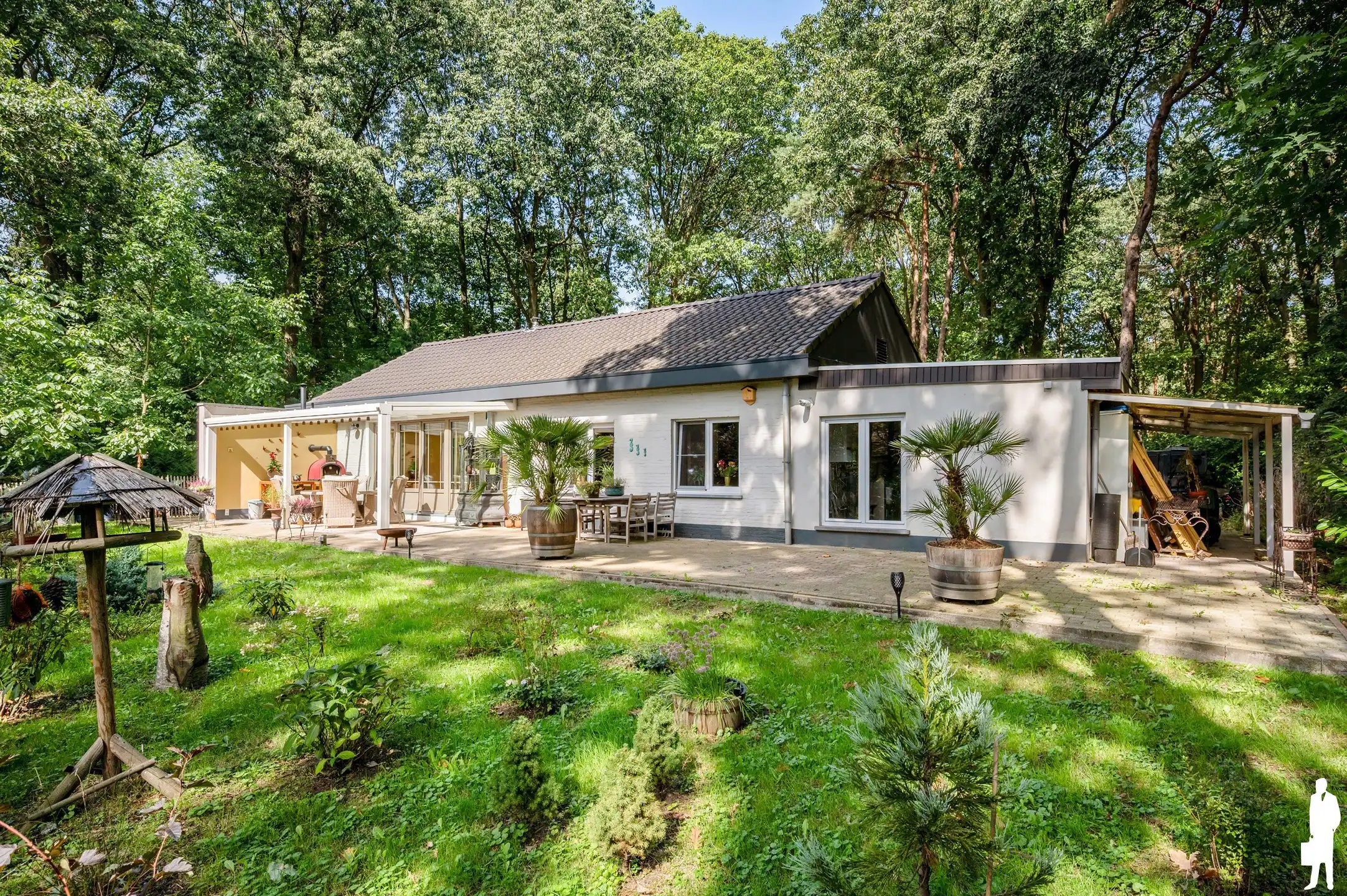 Volledig gerenoveerde gelijkvloerse woning met 2 slaapkamers en zonnige tuin in een rustige, bosrijke omgeving te Essen Wildert foto 35