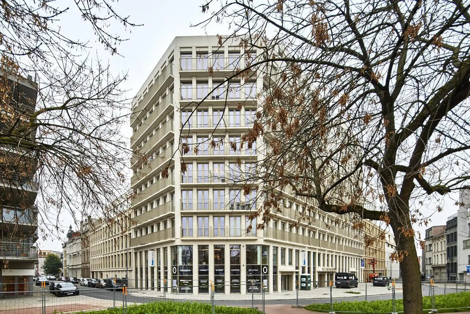 CASCO KANTOOR TE HUUR VAN 222 M² – ANTWERPEN foto 2