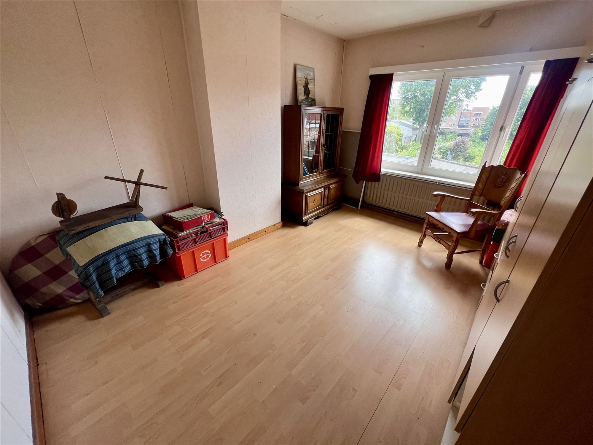 Woning met Garage voor Drie Wagens en Zuidgericht grote Tuin foto 19