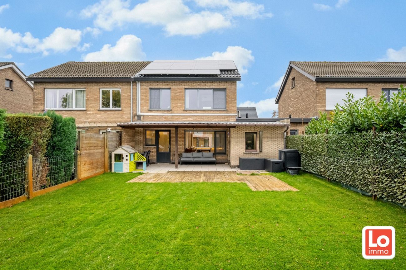 Instapklare gesloten bebouwing met garage op een rustige en goede locatie in wijk ‘Lobos’ nabij het centrum van Lochristi! foto 19
