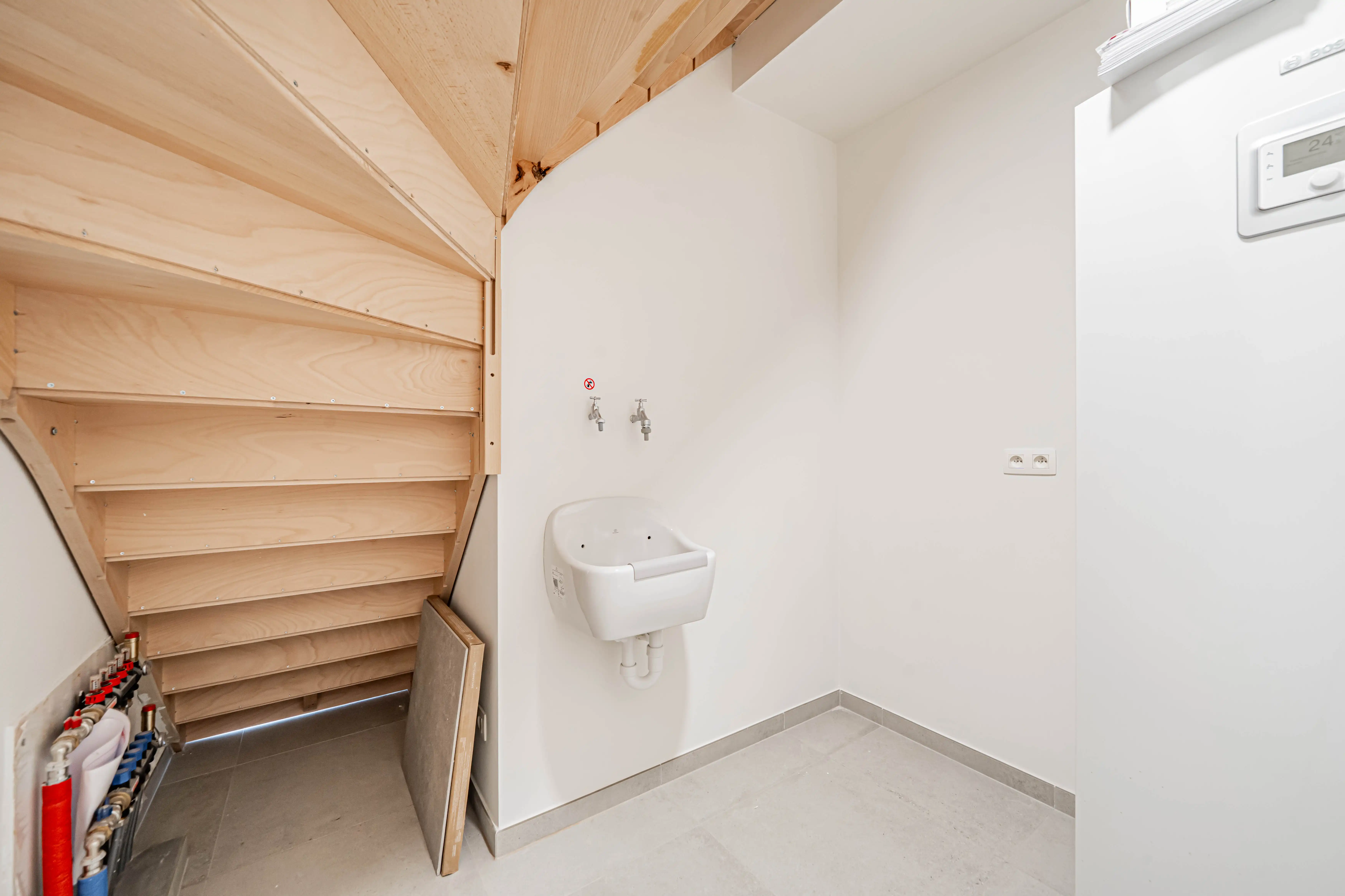Nieuwbouwwoning met tuin en carport in Evergem foto 6